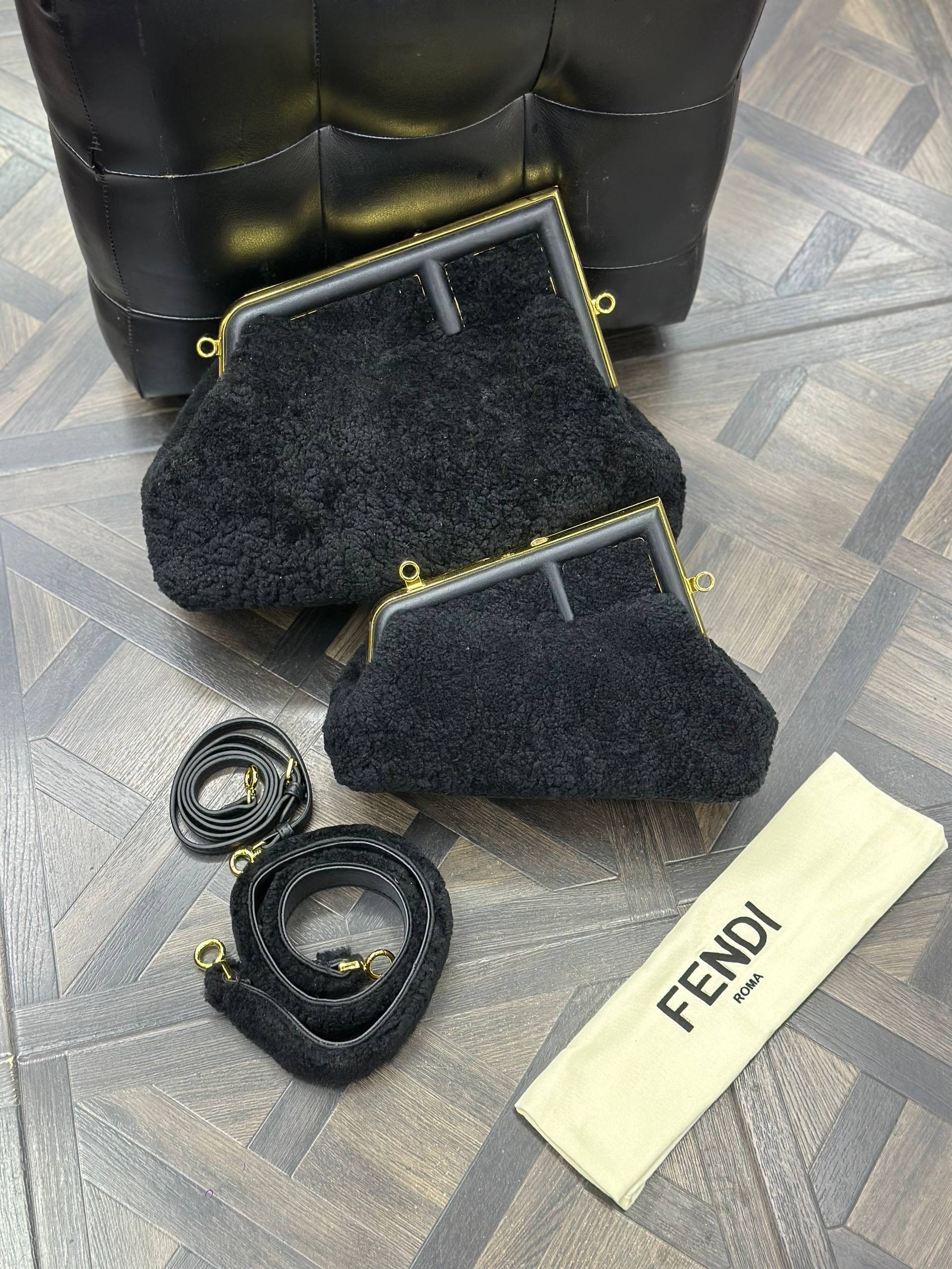 сумка женская fendi,cумка fendi,меховая сумка,fendi сумка fendi,клатч