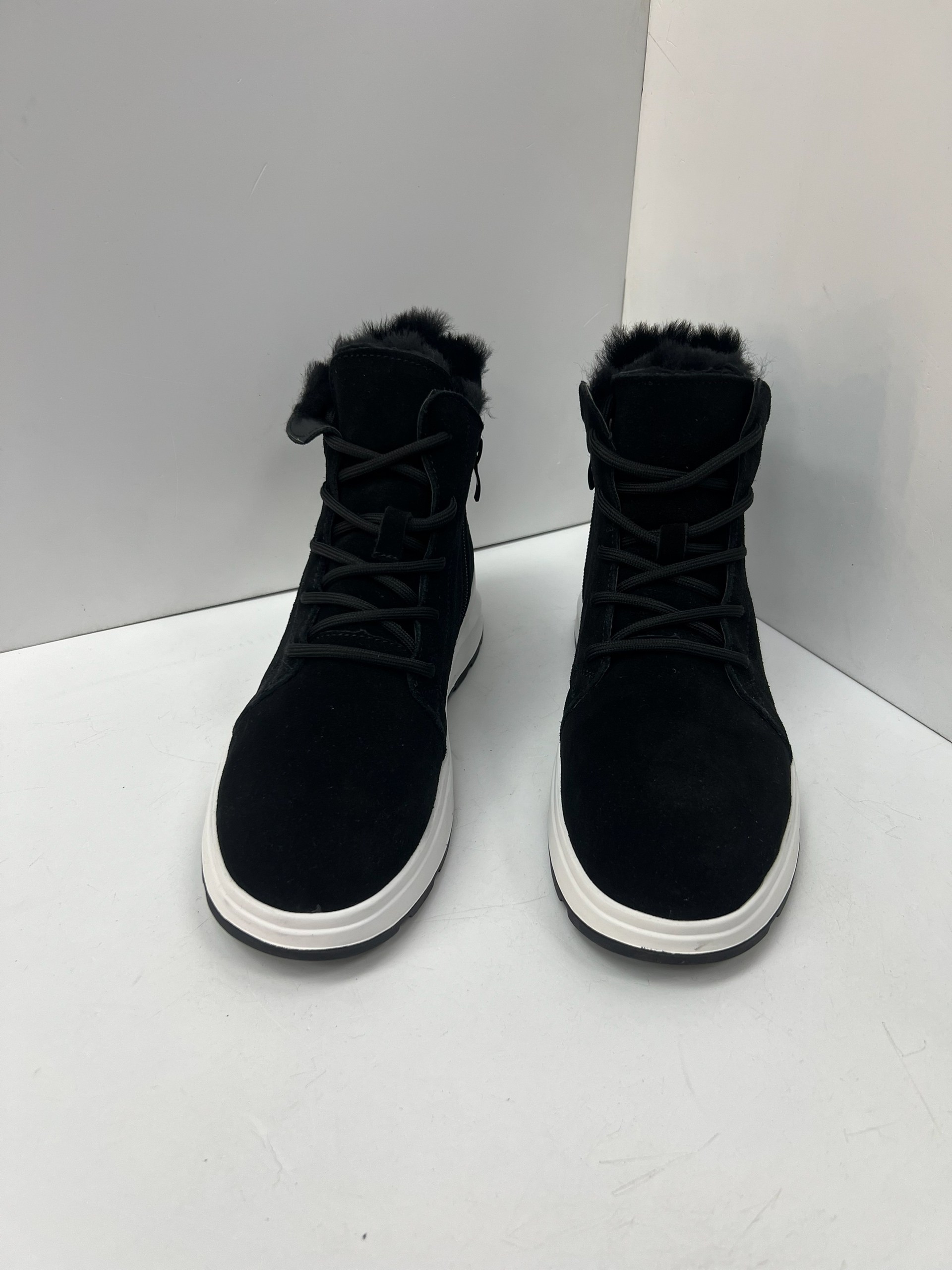 ,ботинки женские,зимняя  женская,ботинка женские зимние,обуви