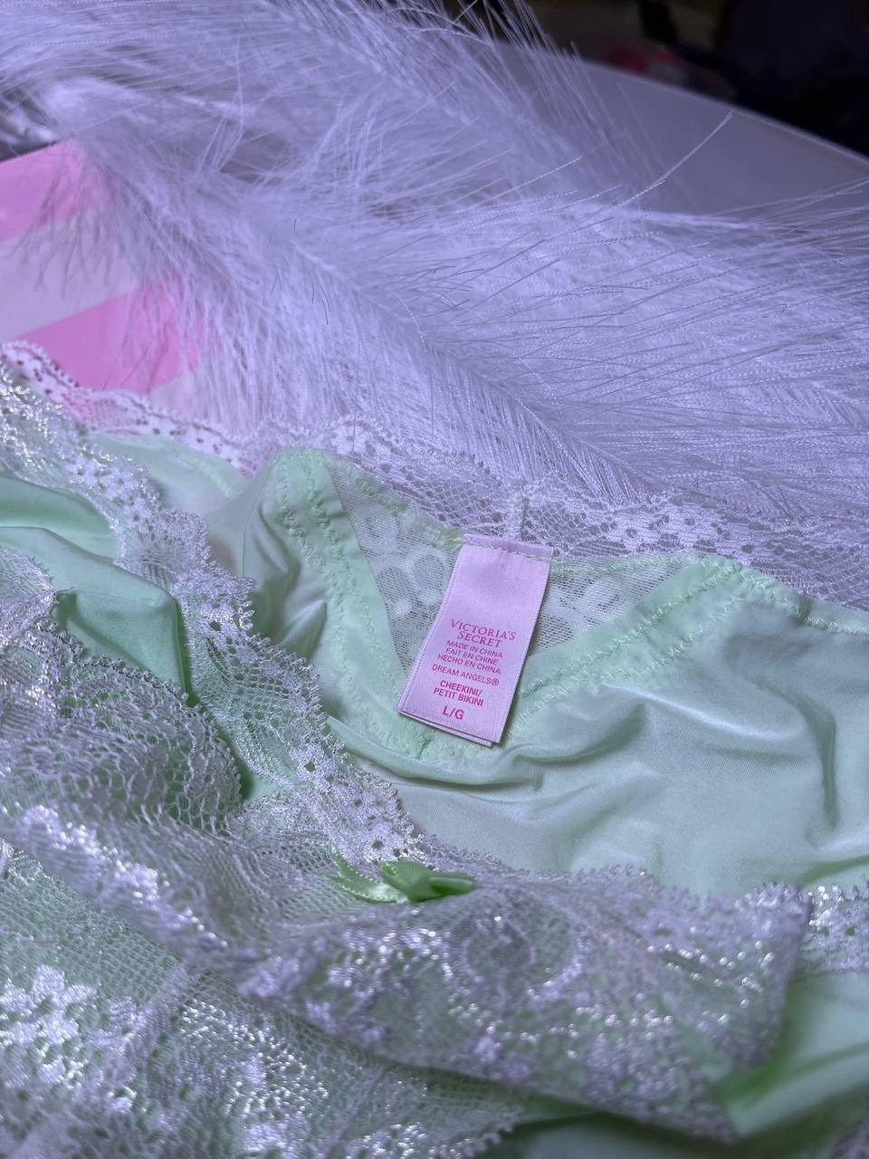 женские кружевные трусики,трусы женские кружевное,женский нижнее белье,кружевные трусики стринги,женские трусы с кружевами