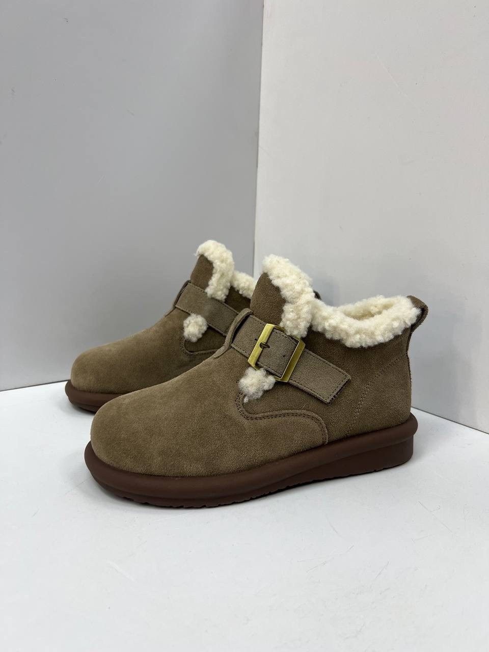 ,угги женские, женская зимняя,зимняя ,замшевые ботинки