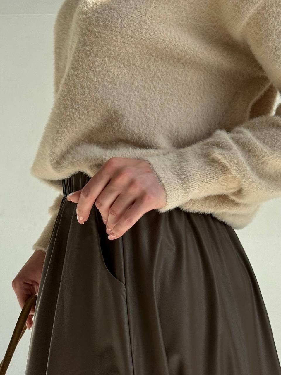 мягкий свитер,женский джемпер,свитер бежевый,женский свитер,кашемировый свитер