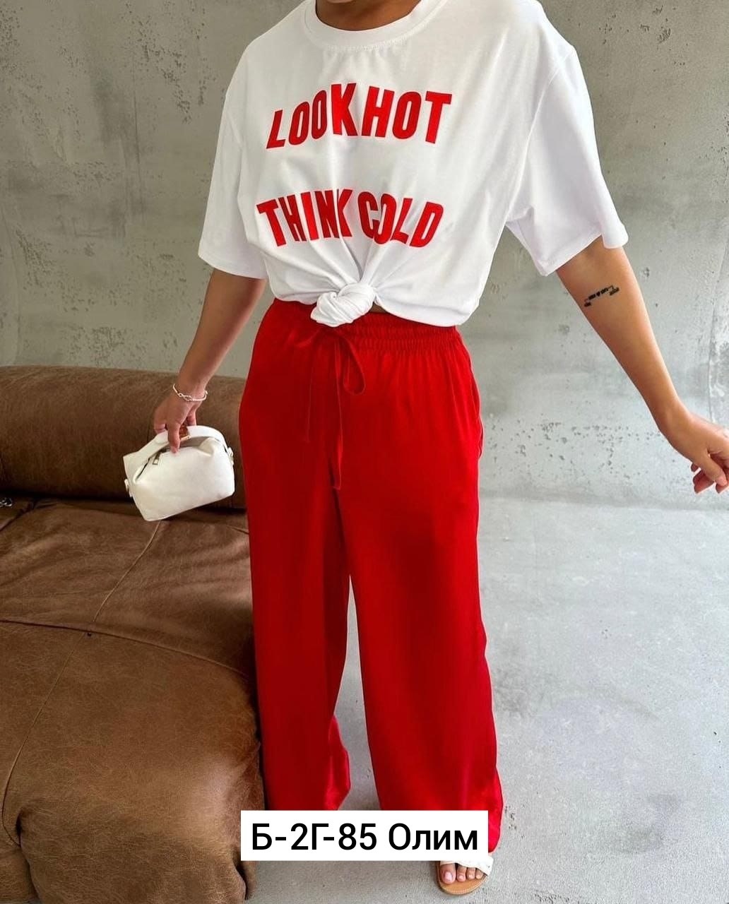 женская базовая футболка оверсайз,белая футболка оверсайз,женская футболка оверсайз,футболка оверсайз в американском стиле,футболка оверсайз