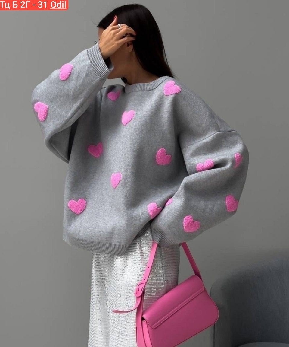 cвитшот женский оверсайз,свитер с сердечками,свитер,модные свитера,свитер женский кофта
