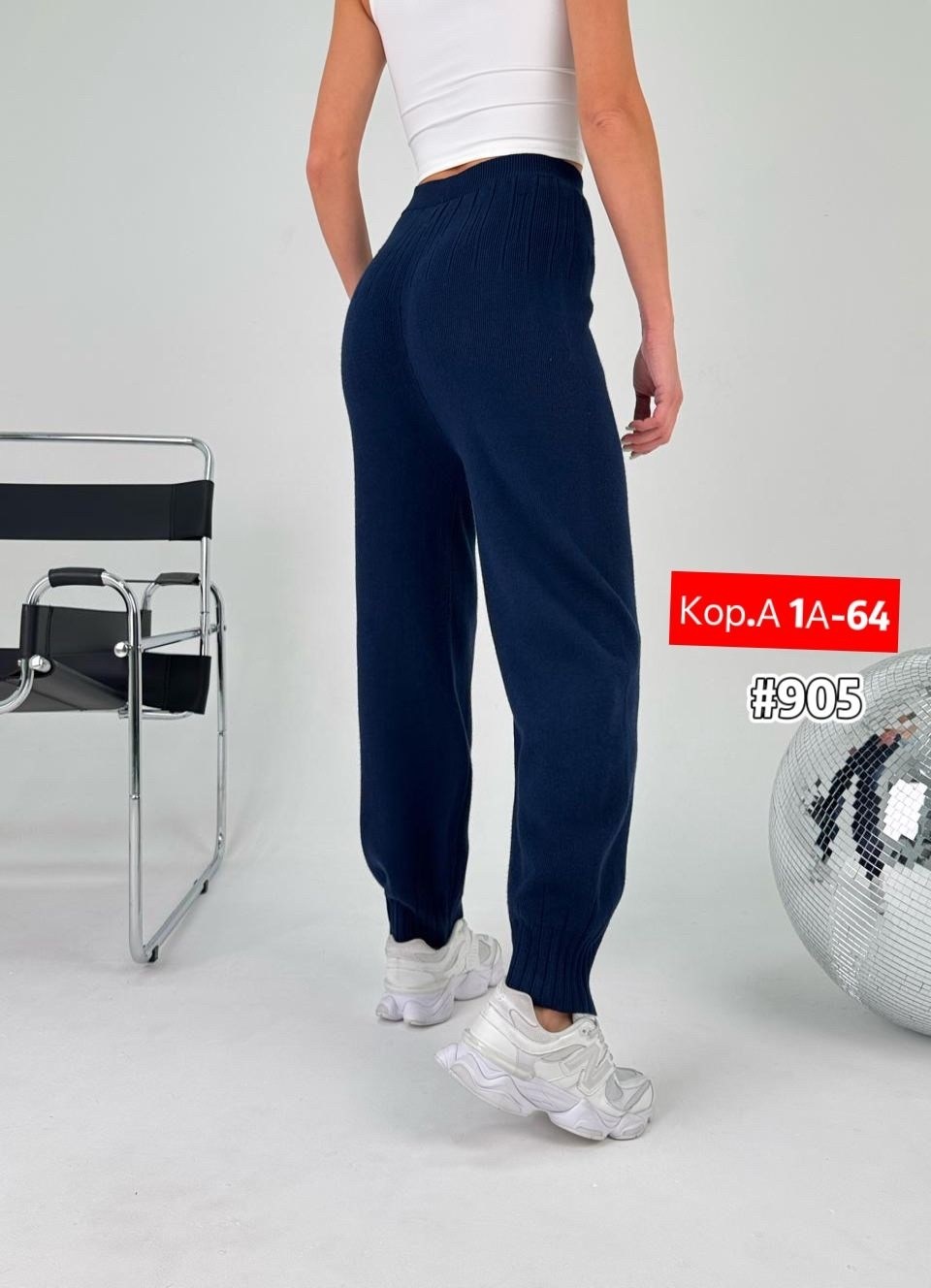 женские штаны,женский брюки,брюки светлые,брюки штаны,спортивные женские штаны