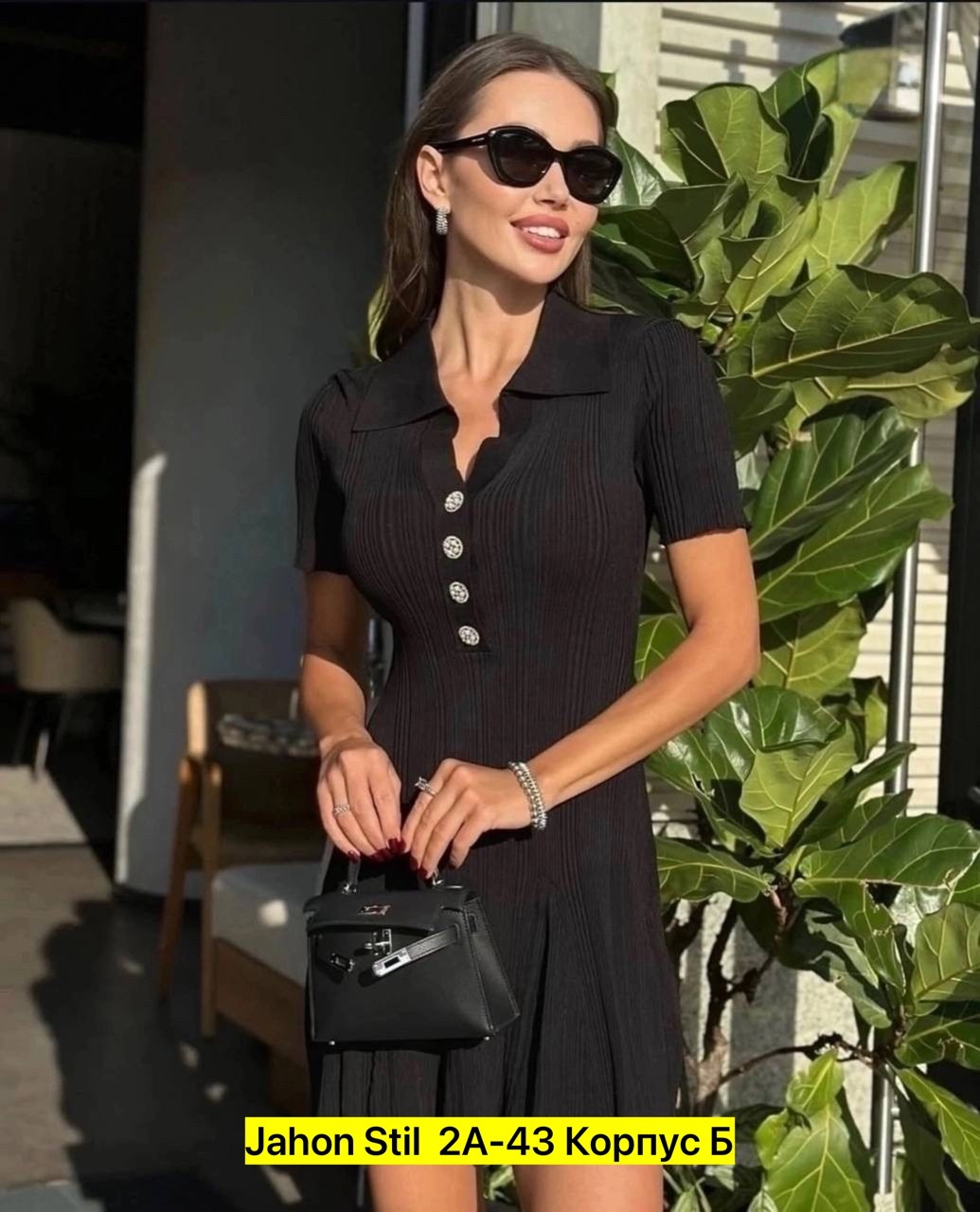 трикотажное платье с воротником,женское платье с воротником,стильное платье,платье с воротником поло,платье с воротником