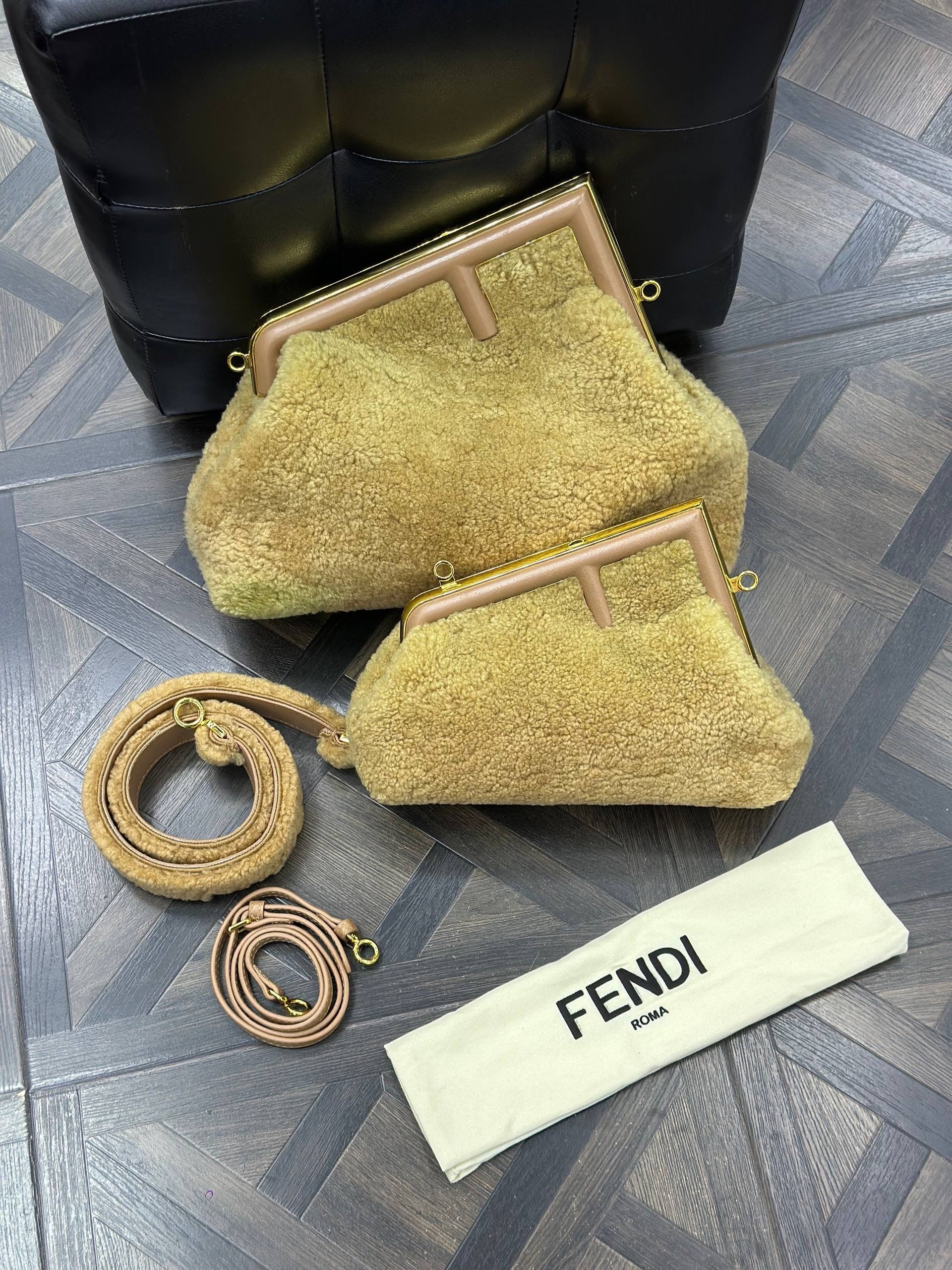 сумка женская fendi,cумка fendi,меховая сумка,fendi сумка fendi,клатч