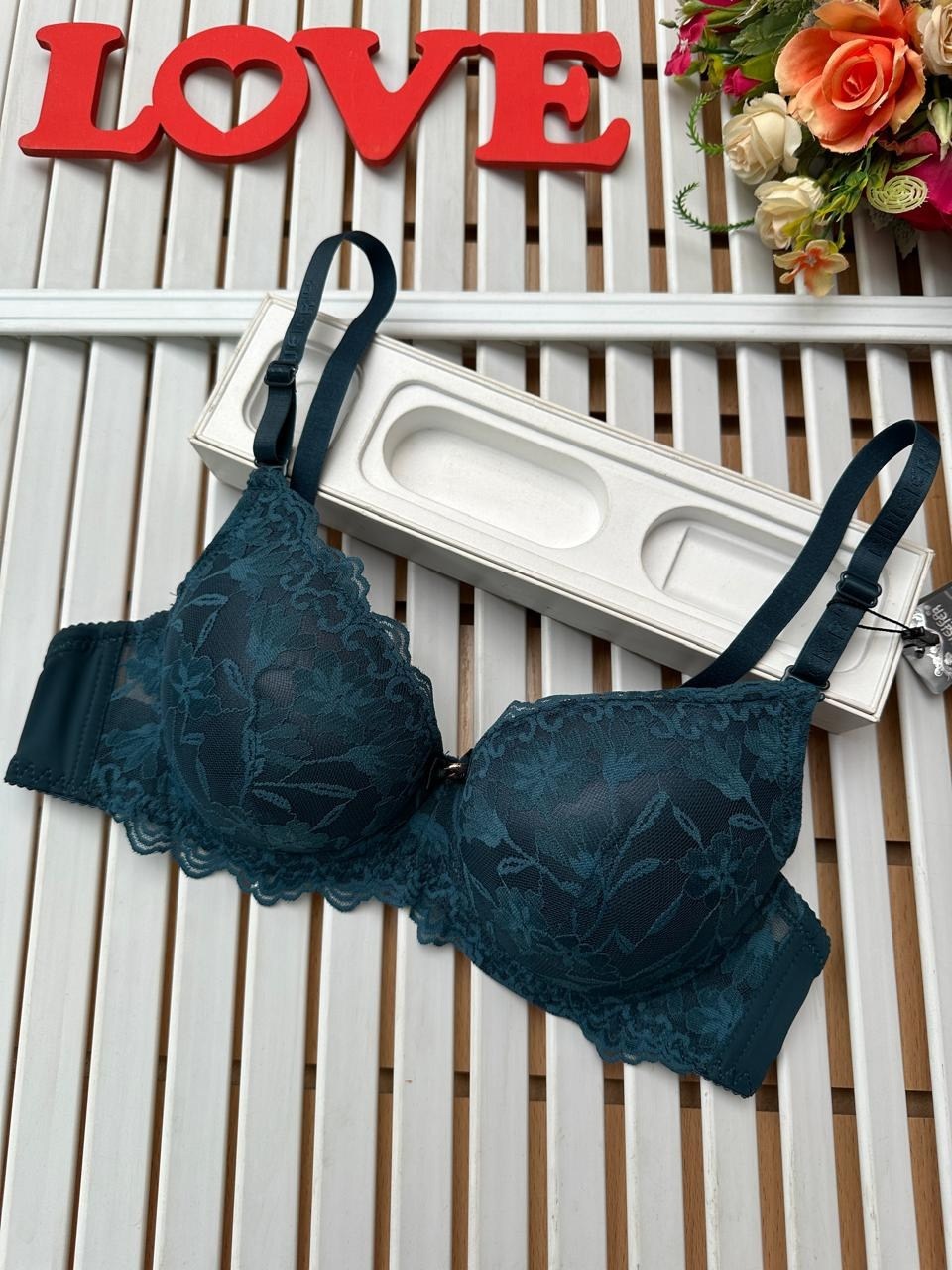 женский нижнее белье,бюстгальтер пуш ап,женский бюстгальтер,бюстгальтер женское нижнее белье,нижнее белье бюстгальтер