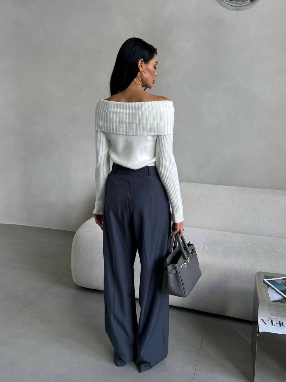 свитер с открытыми плечами,женский трикотажный свитер с открытыми плечами,женский свитер с открытыми плечами,трикотажный свитер,свитера вязаные