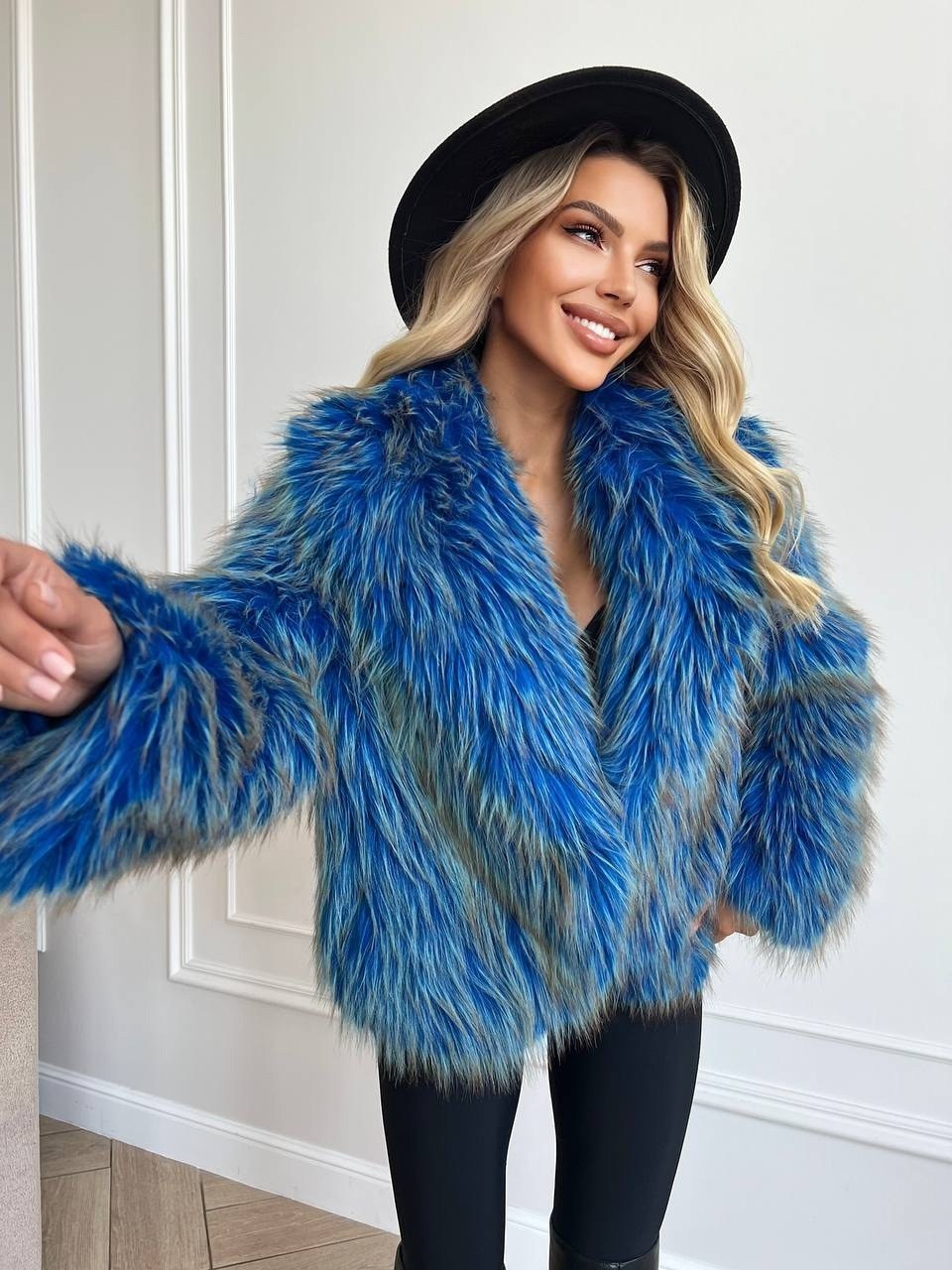 шуба искусственная,шуба из ламы,шуба лама голубая,шуба из искусственного меха,шуба меховая