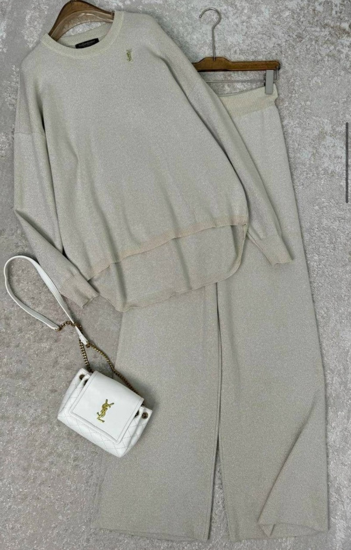 костюмы комплекты,брючный трикотажный костюм,стильные костюмы,костюм белый брючный,костюм с брюками