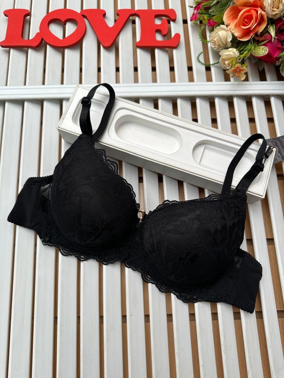 женский нижнее белье,бюстгальтер пуш ап,женский бюстгальтер,бюстгальтер женское нижнее белье,нижнее белье бюстгальтер