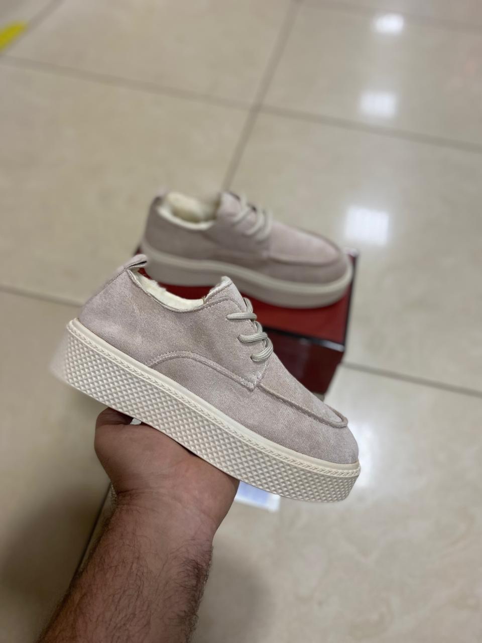 , женская,обуви,модная ,замшевые кроссовки