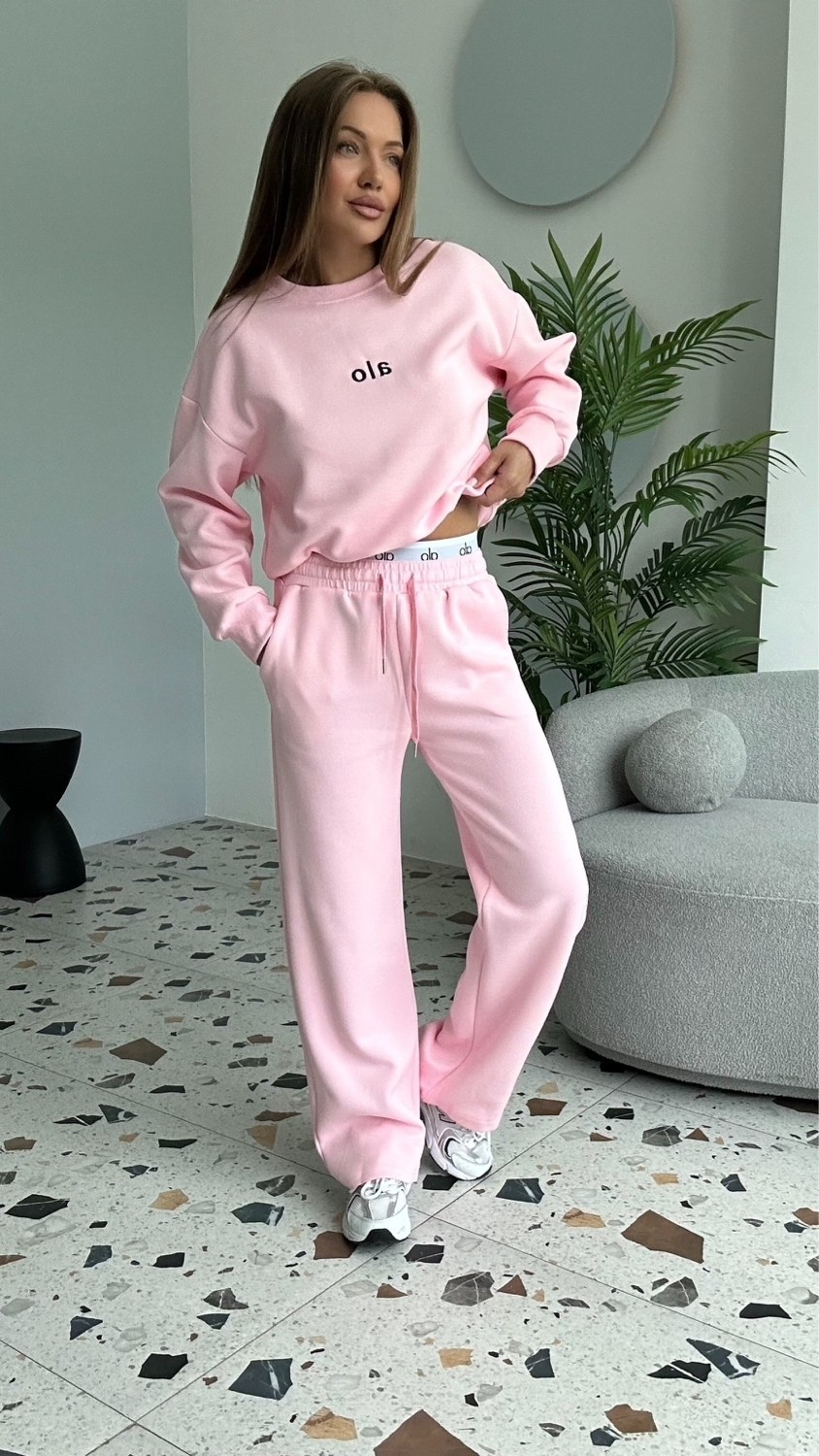 костюмы комплекты,костюмчик,костюмы трикотажные,костюмы спортивные женские,спортивные костюм