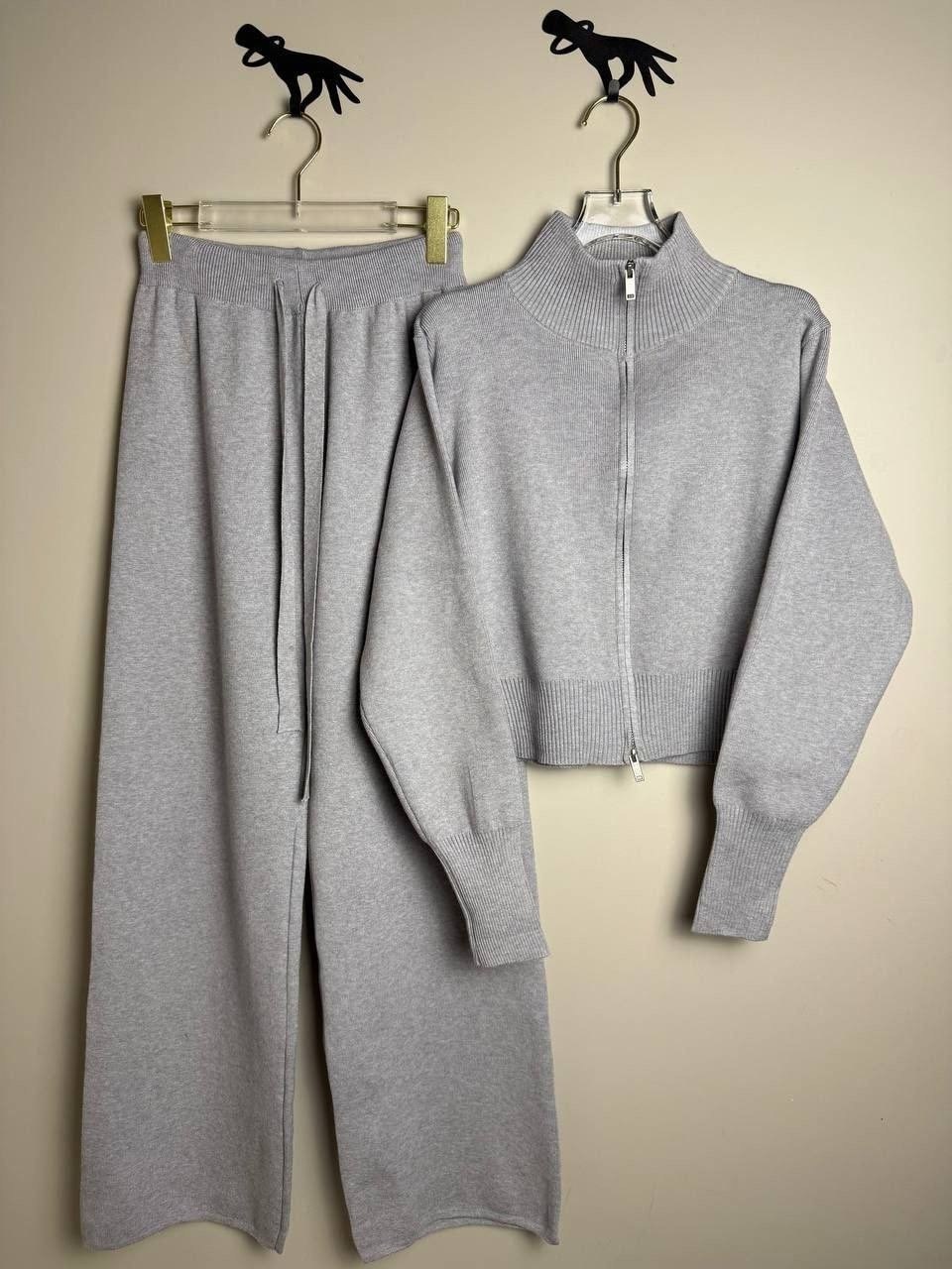 костюмы женские,стильные костюмы,костюмы трикотажные,костюм трикотаж,вязаные костюмы