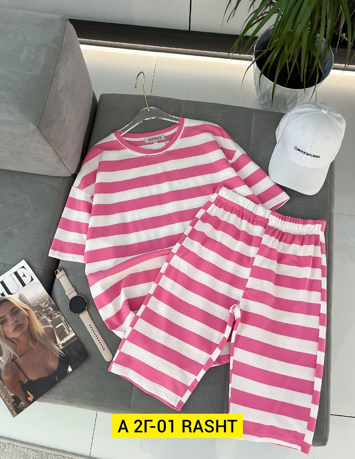 костюмы трикотажные,летние костюмы,женские летние костюмы,женские костюмы,костюм в полоску