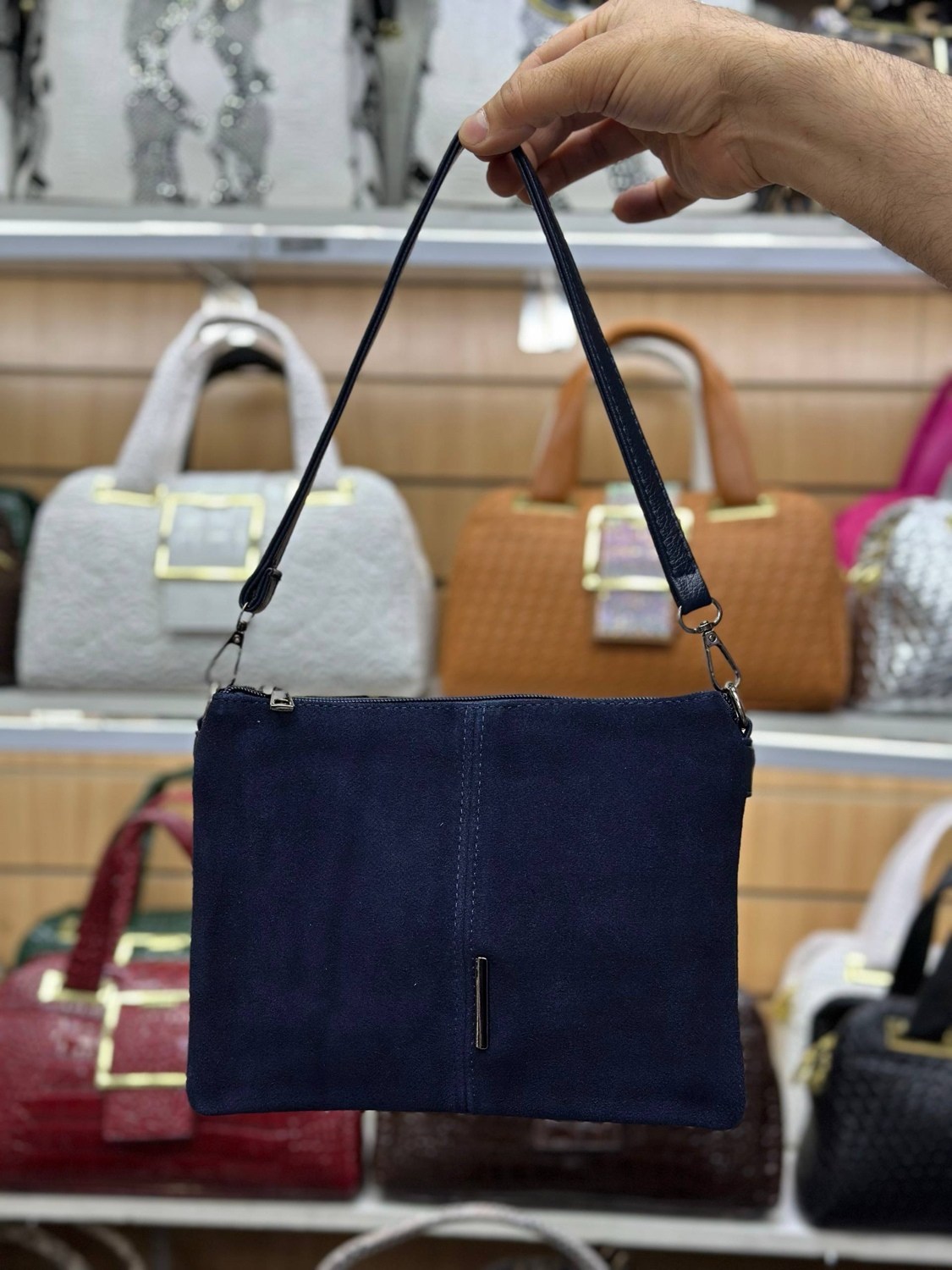 женская замшевая сумка,замшевая сумка,сумка женская хобо замшевая,женская сумка из натуральной замши,сумка