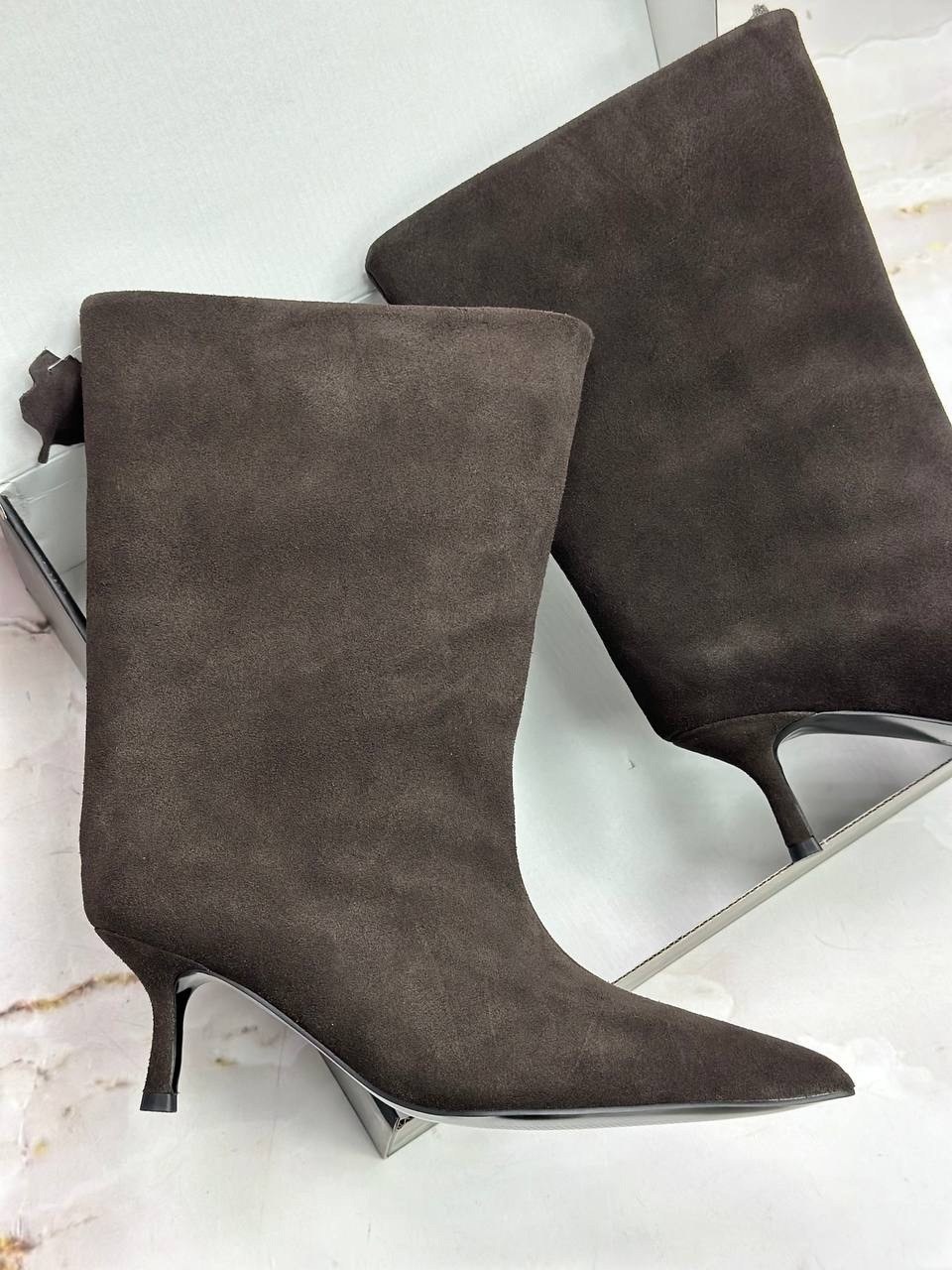 ботильоны замшевые,,замшевые полусапоги,полусапожки замшевые,ботильоны женские