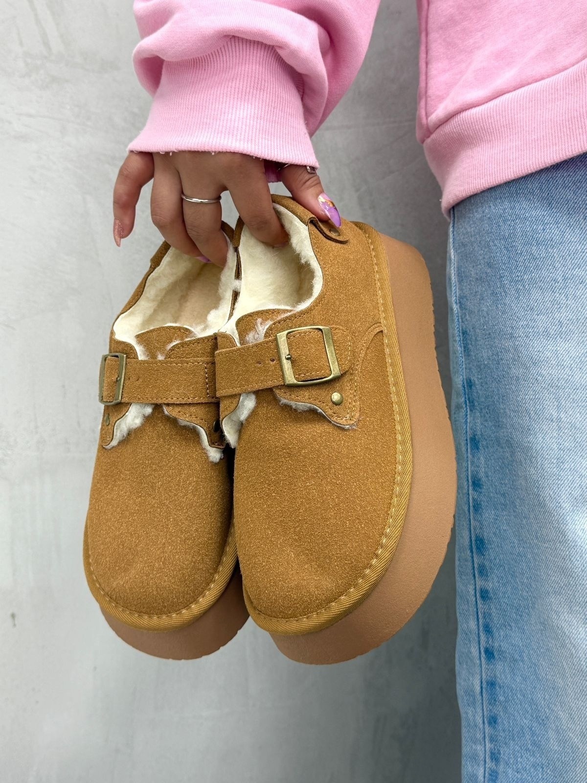 ,теплая ,женская зимняя , женская, на плоской подошве