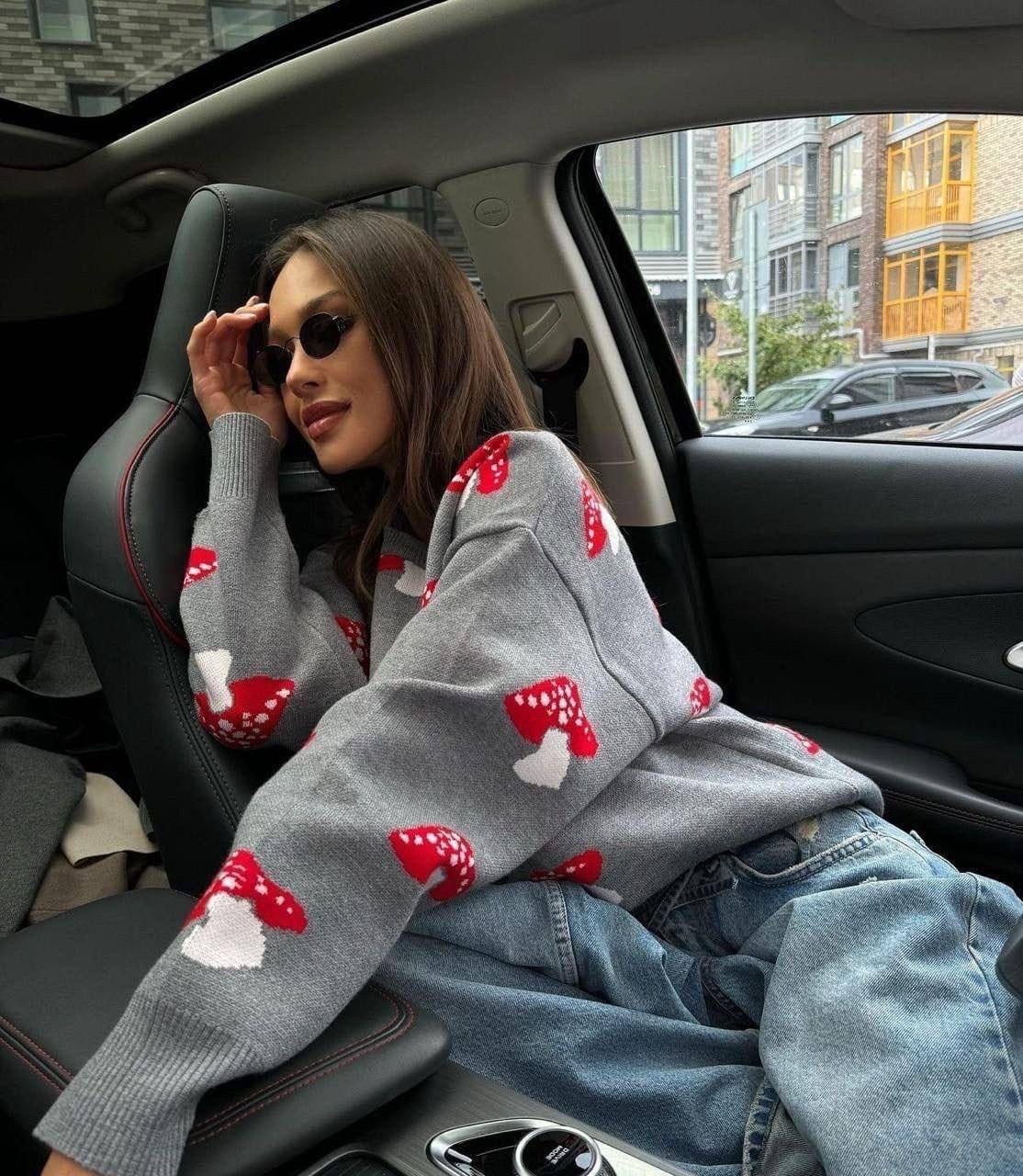 женский свитер с принтом,свитер с принтом,свитер с грибами,джемпер с принтом,свитер в стиле оверсайз