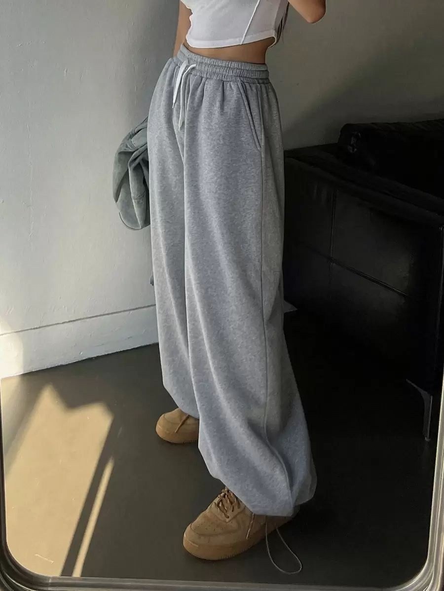 серые широкие спортивные штаны,широкие штаны,спортивные штаны,широкие спортивные штаны,спортивные брюки в корейском стиле