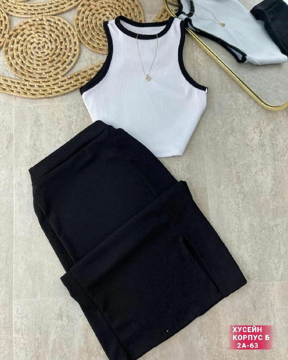 трикотажные костюмы,костюмы женские,топик и юбка,летние костюмы,комплект костюм