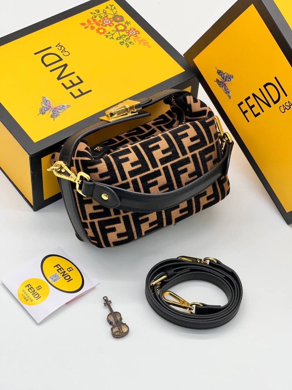 cумка fendi,женская сумка fendi,fendi сумка fendi,fendi сумка на плечо,сумка fendi baguette