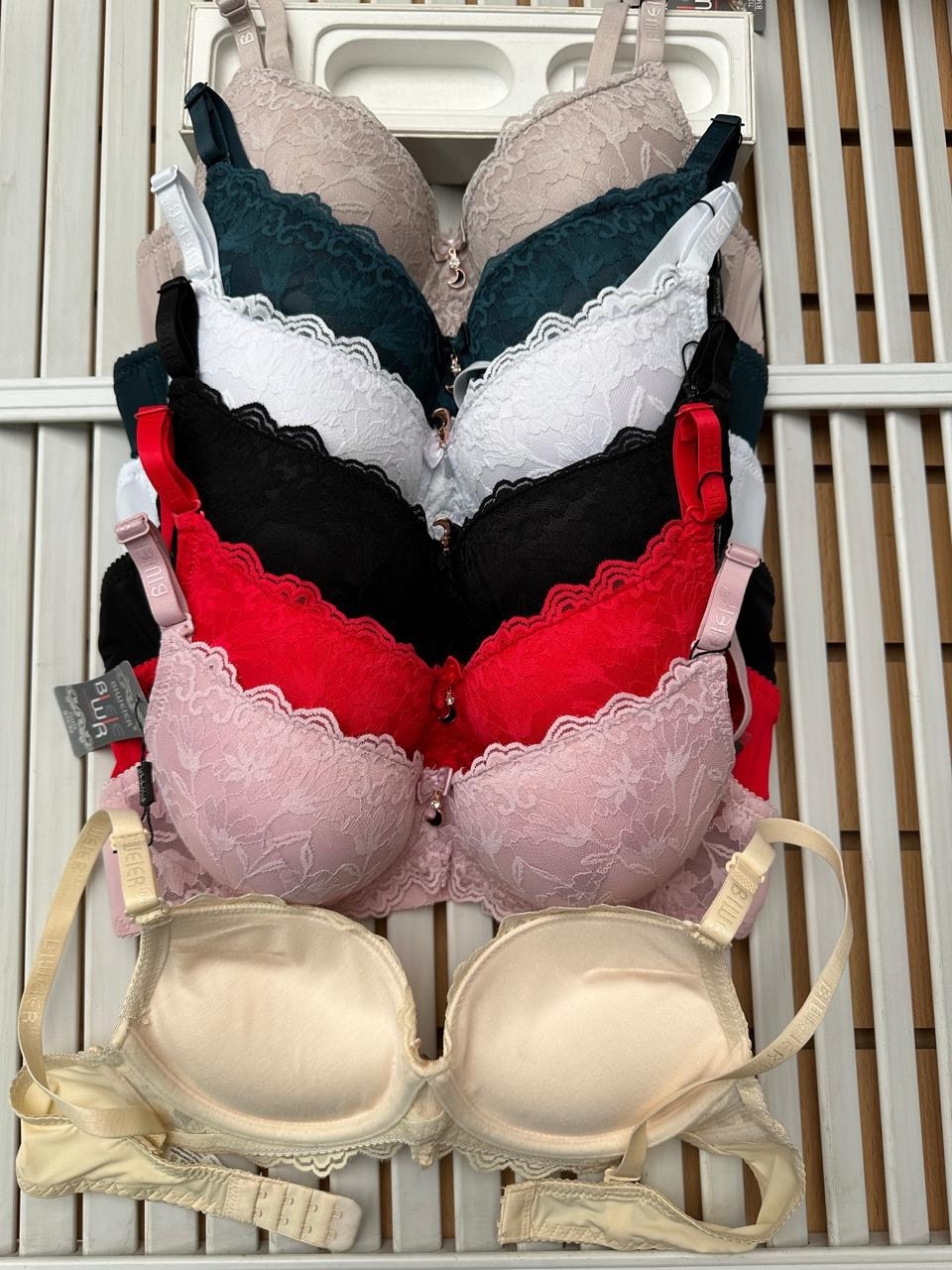 женский нижнее белье,бюстгальтер пуш ап,женский бюстгальтер,бюстгальтер женское нижнее белье,нижнее белье бюстгальтер