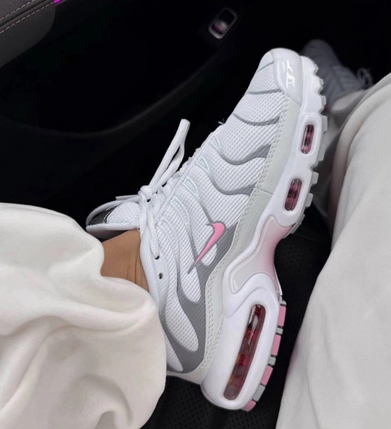 кроссовки,nike air max tn plus pink,кроссовки nike air max tn plus,nike air max plus tn,nike tn plus pink