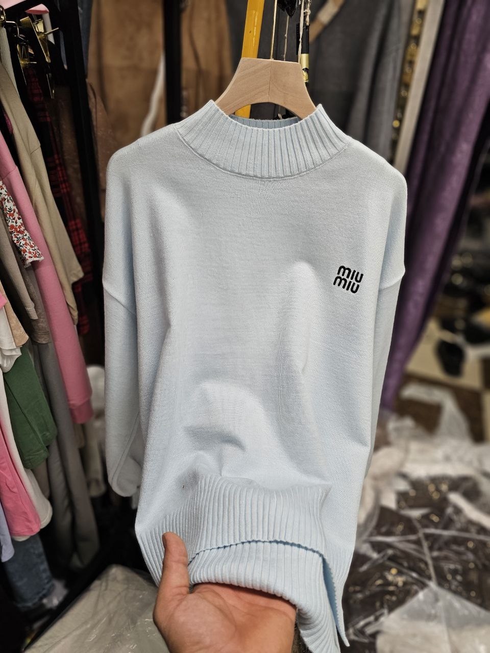 свитер,модный свитер,свитера женские,кофта теплая,вязаные свитера