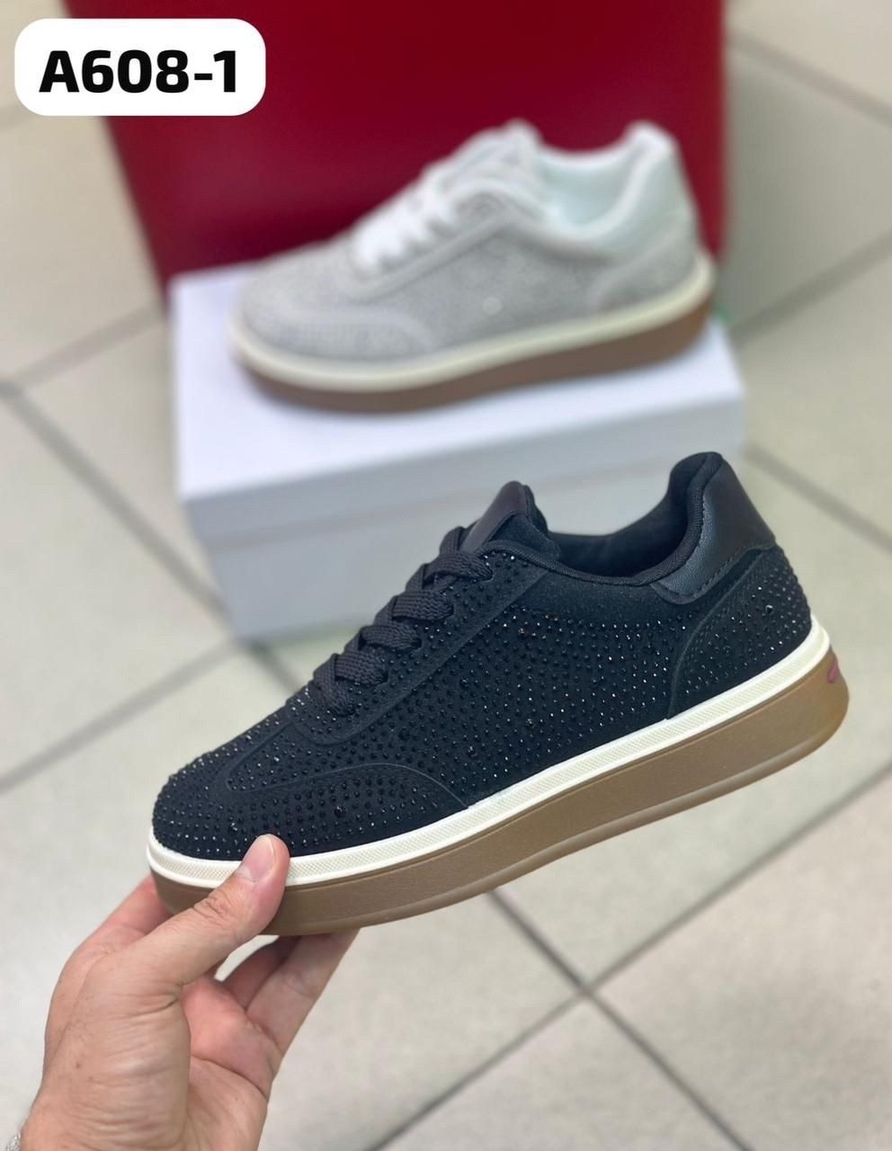 ,кроссовки женскиe,кроссовки со стразами,кроссовки женские со стразами,женские кеды