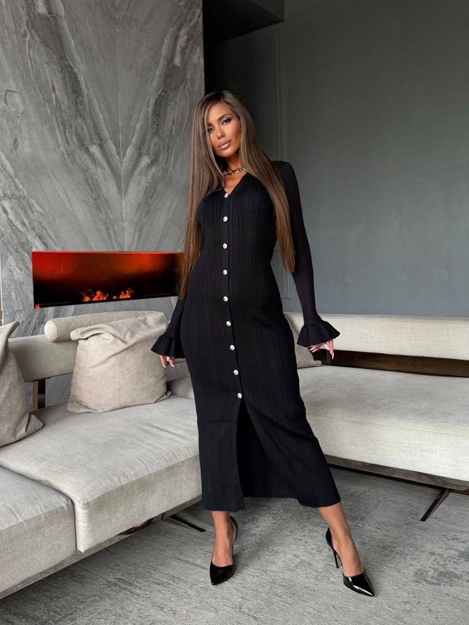 трикотажное платье,платье лапша трикотажное,трикотажное платье в рубчик миди,платье на пуговицах трикотажное,платье женское вязаное