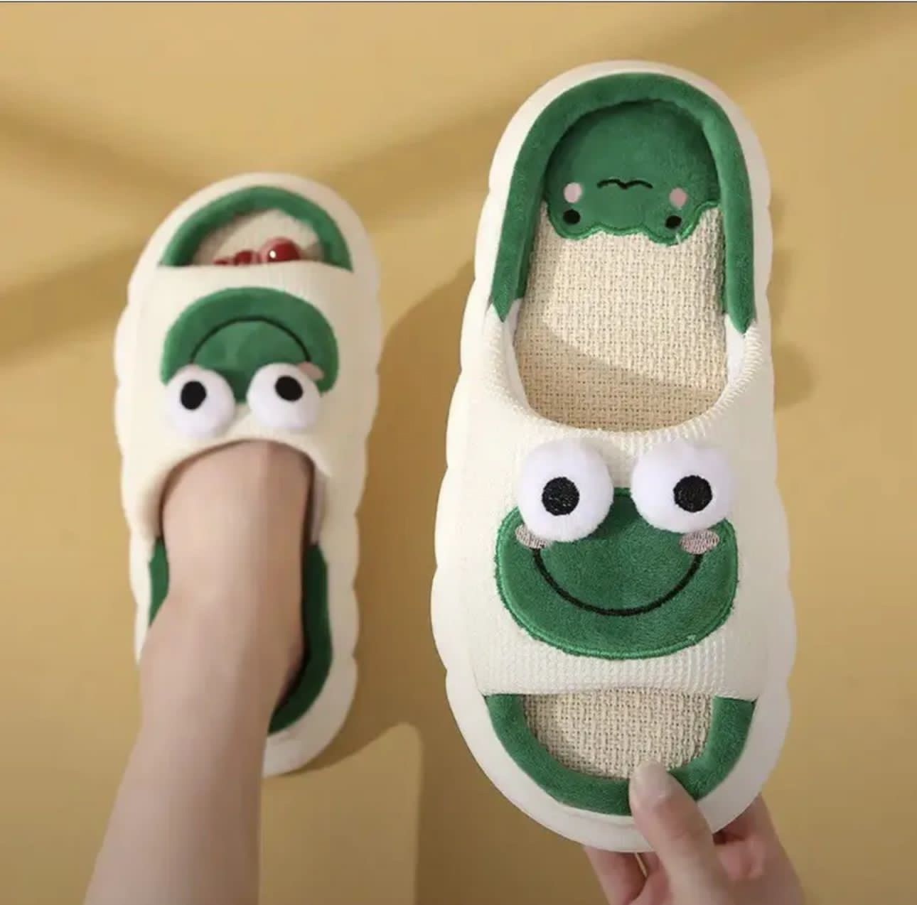 ,тапочки домашние,милые тапочки,тапки лягушки,летние тапочки