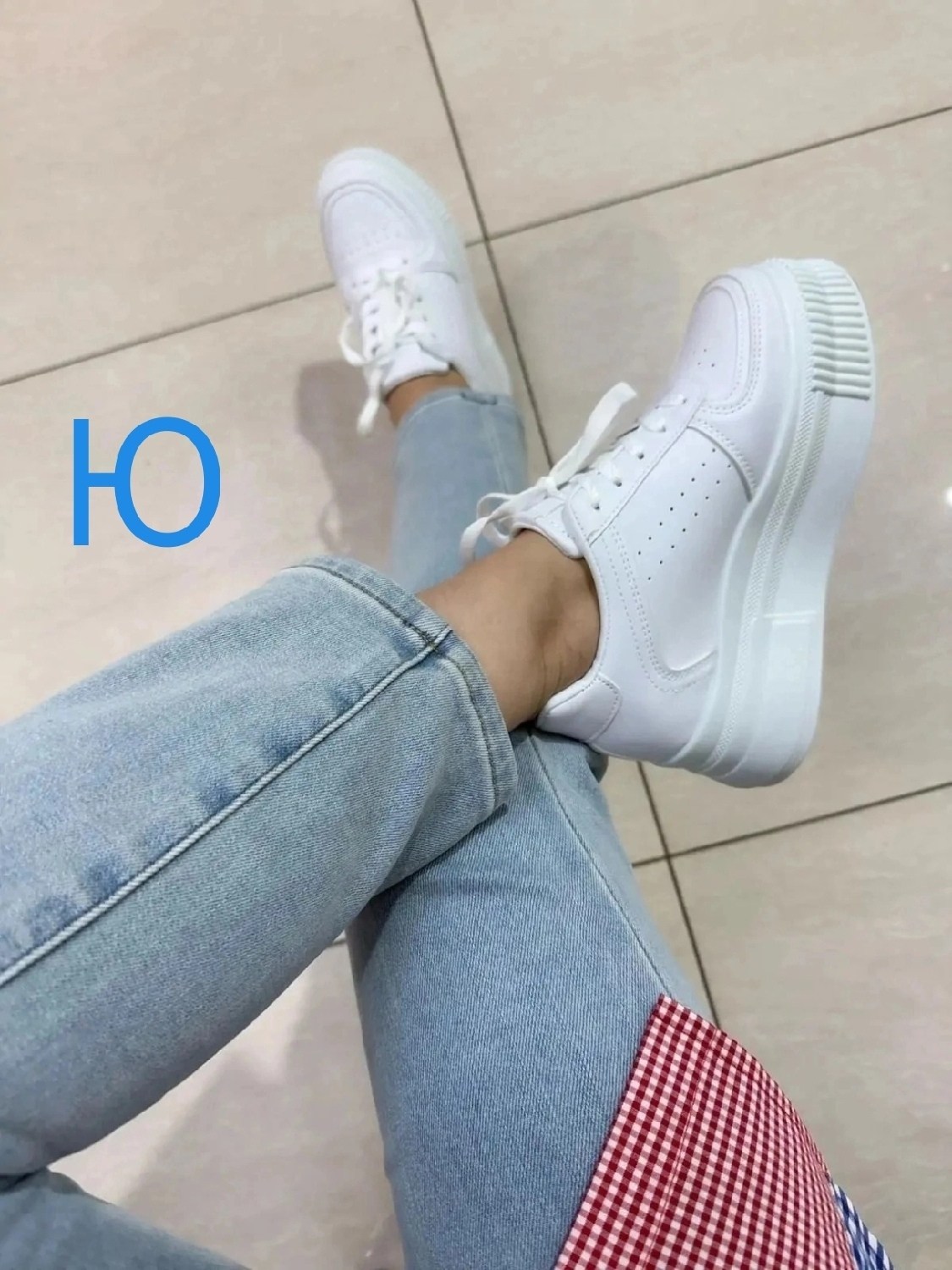 ,белые женские кроссовки,белые кроссовки,женские кроссовки,кеды селин