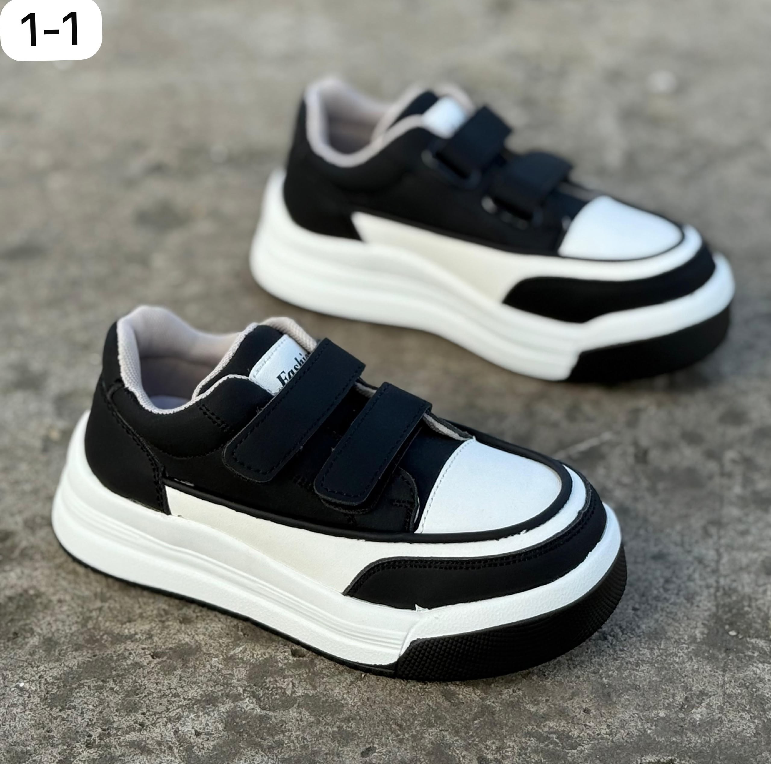 женские кроссовки,спортивная ,кроссовки мальчику,,повседневные кроссовки