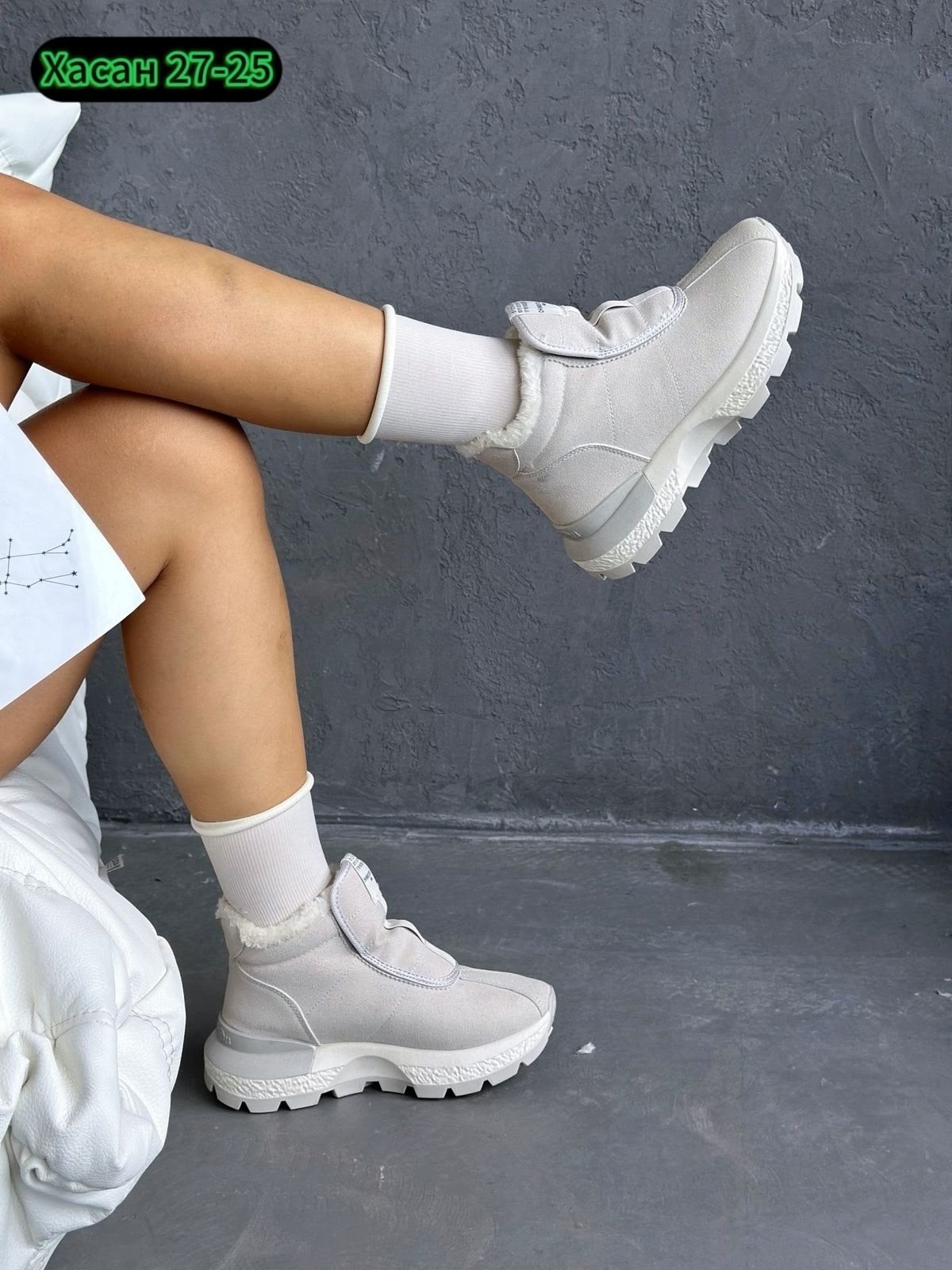 женские кроссовки,,кроссовки женские зимние,зимняя женская ,зимняя