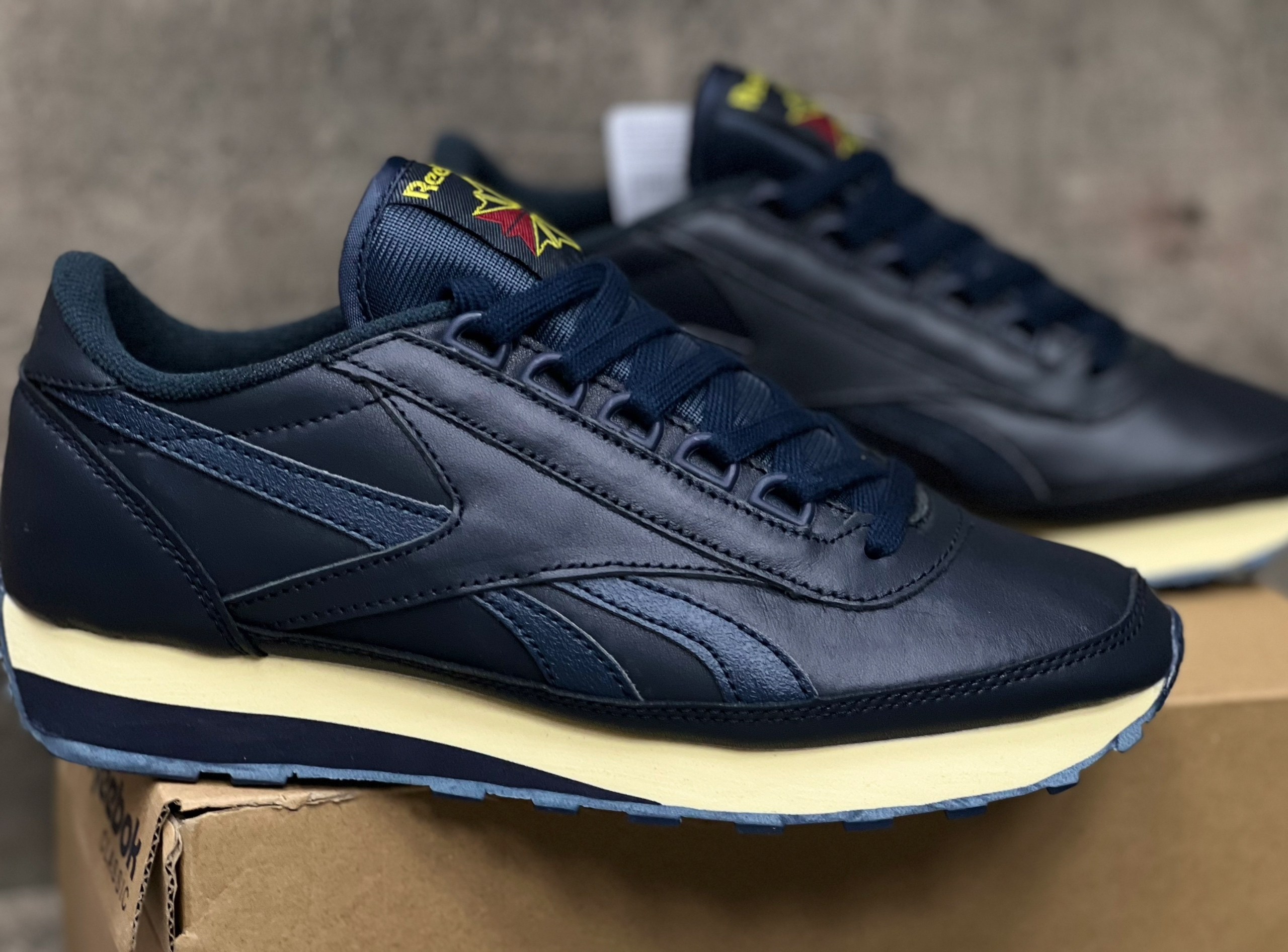 кроссовки reebok,кроссовки мужские reebok,кроссовки reebok classic,кроссовки мужские reebok classic,кроссовки