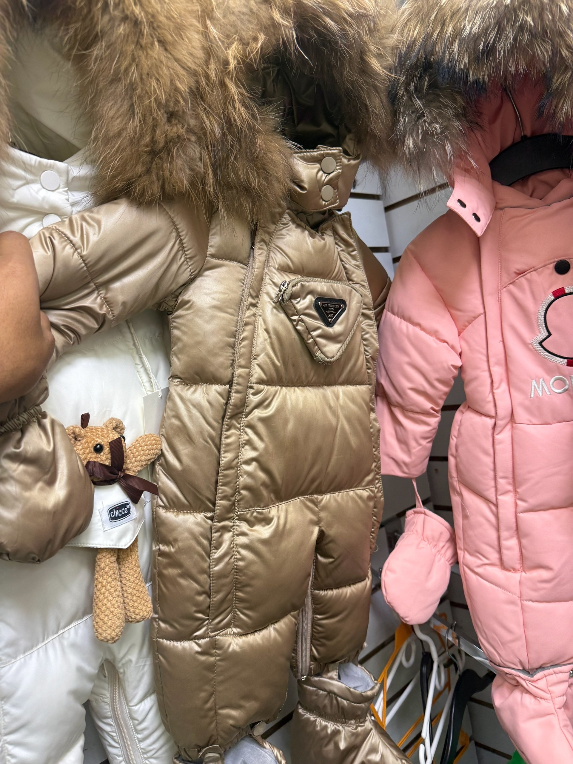 зимние куртки для девочек,зимние куртки,детский пуховик,детский зимний комбинезон,куртка зимняя детская