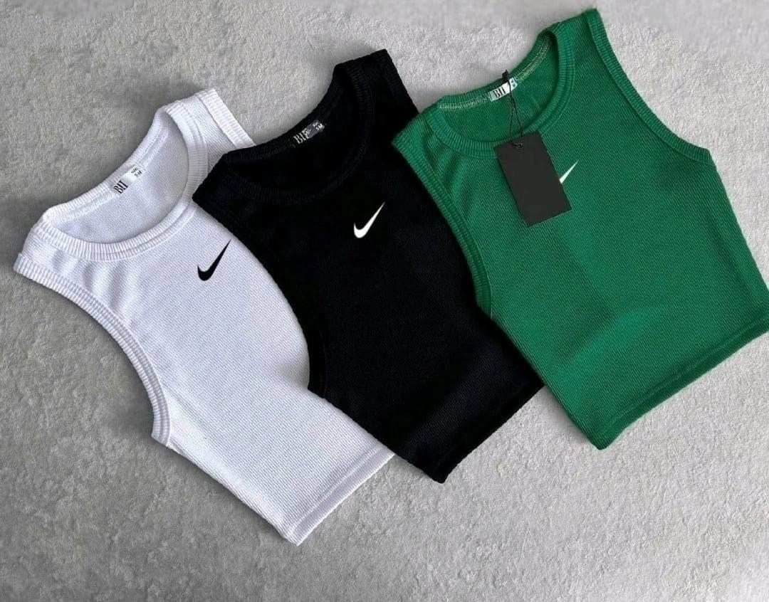 футболки и майки,спортивные костюм,футболка мужская nike,женские майки,женские футболки