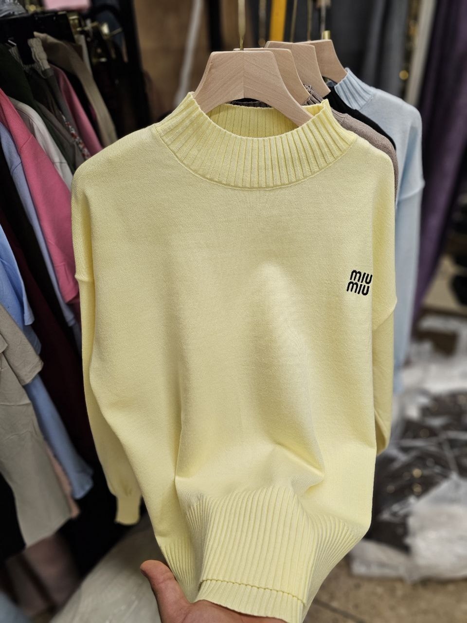 свитер,модный свитер,свитера женские,кофта теплая,вязаные свитера