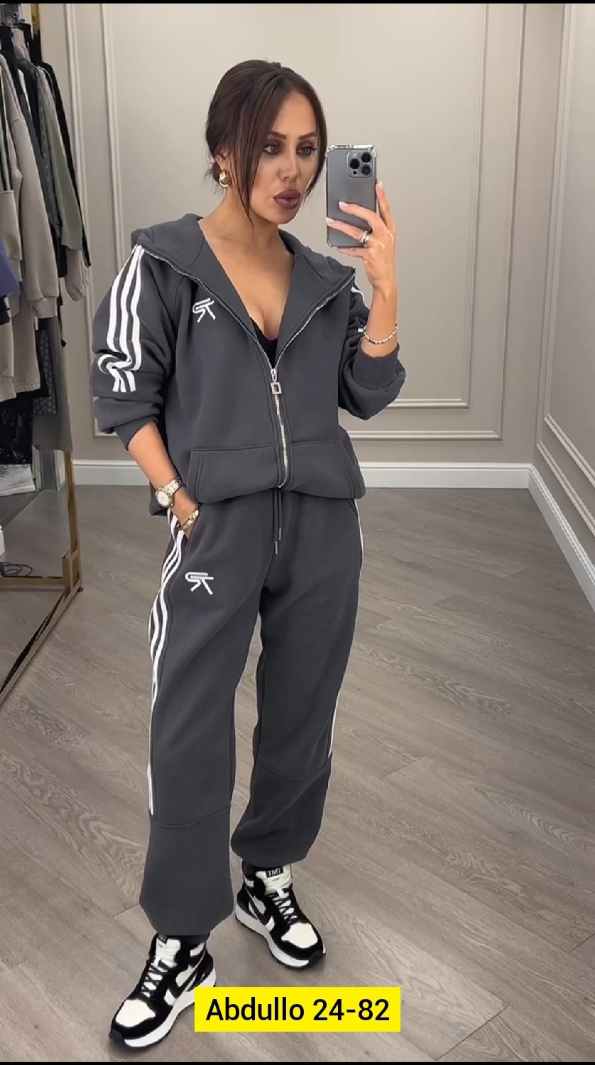 спортивный костюм адидас женский ,спортивные костюмы женские,женский спортивный костюм adidas,костюм спортивный женские спортивные костюмы,костюмы спортивные