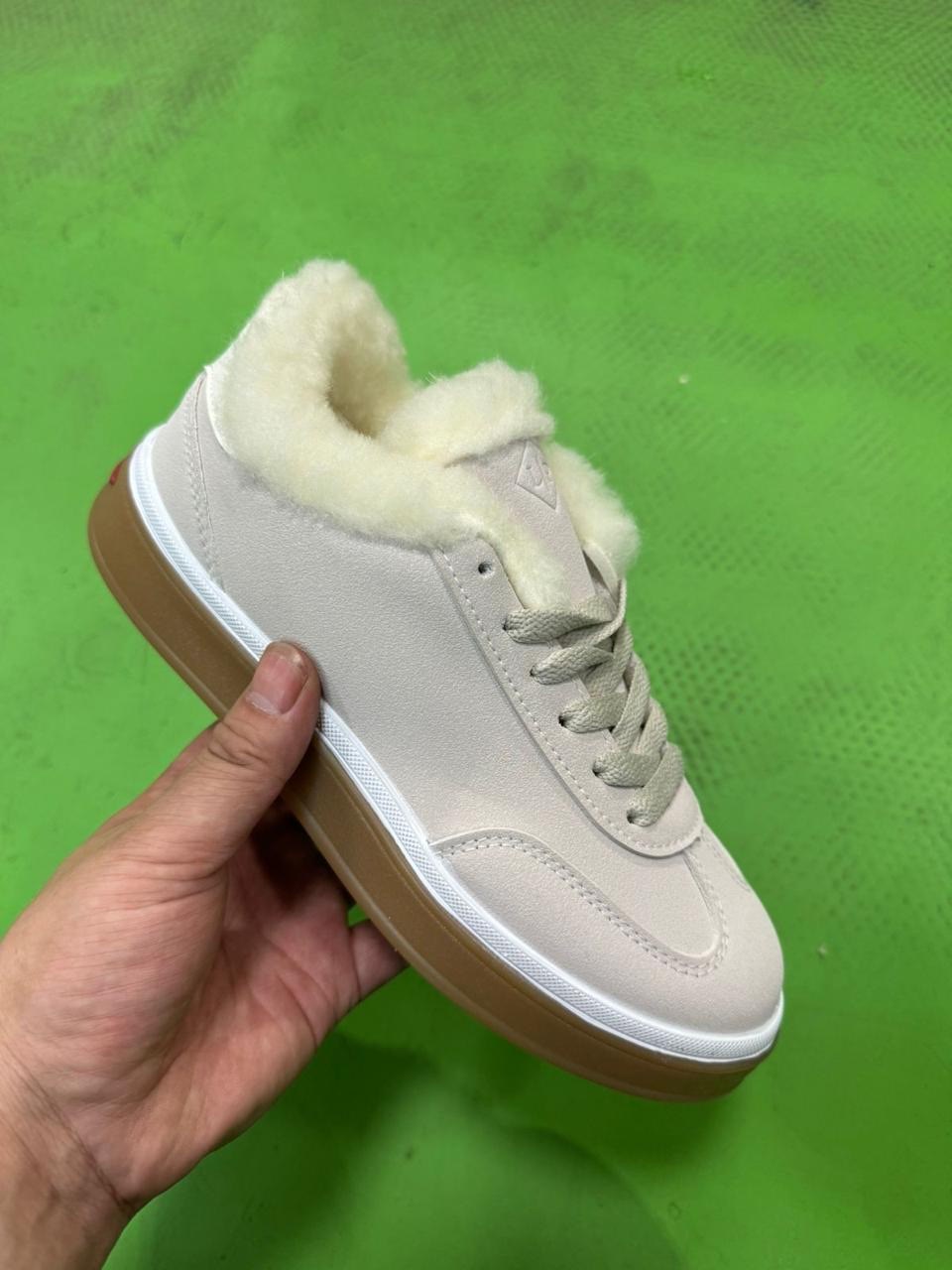,женские зимние кроссовки,кроссовки на меху зимние, женская,женская зимняя
