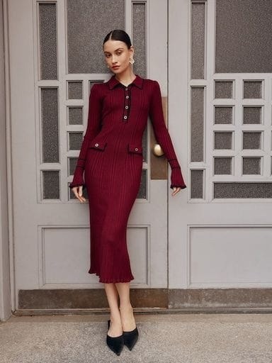 женское платье с воротником,черное вязаное платье,платье вязаное лапша,трикотажное платье,платье женское чёрное