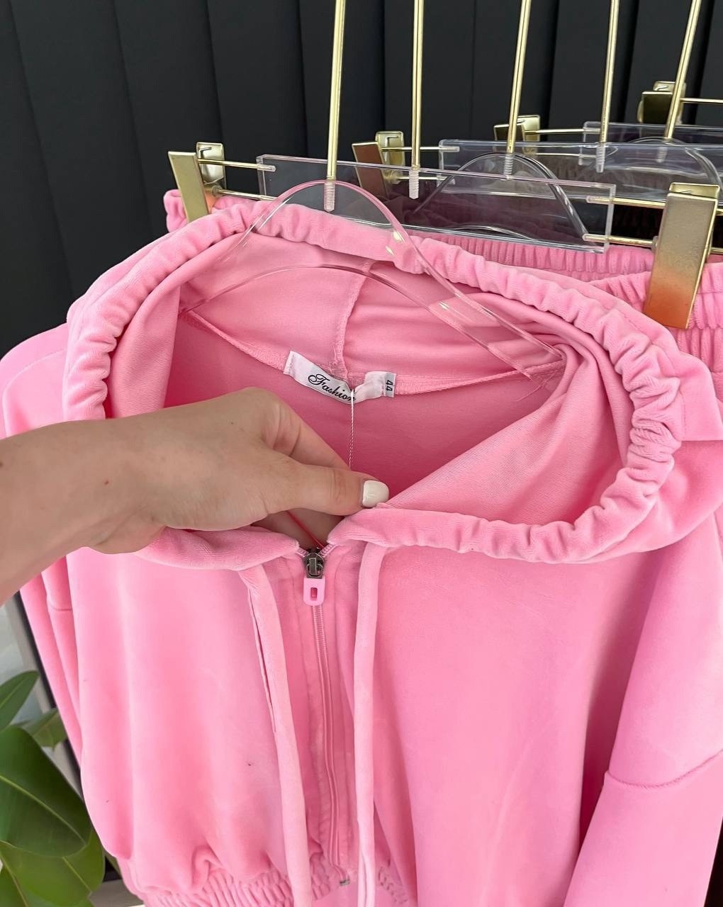 cпортивный костюм велюровый,костюм велюровый женский,костюм велюровый,велюровый спортивный костюм женски,спортивные костюмы