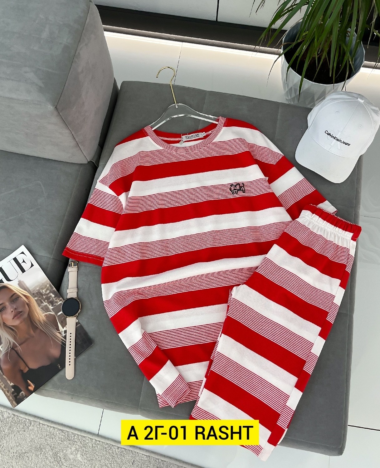 костюмы трикотажные,летние костюмы,женские летние костюмы,женские костюмы,костюм в полоску