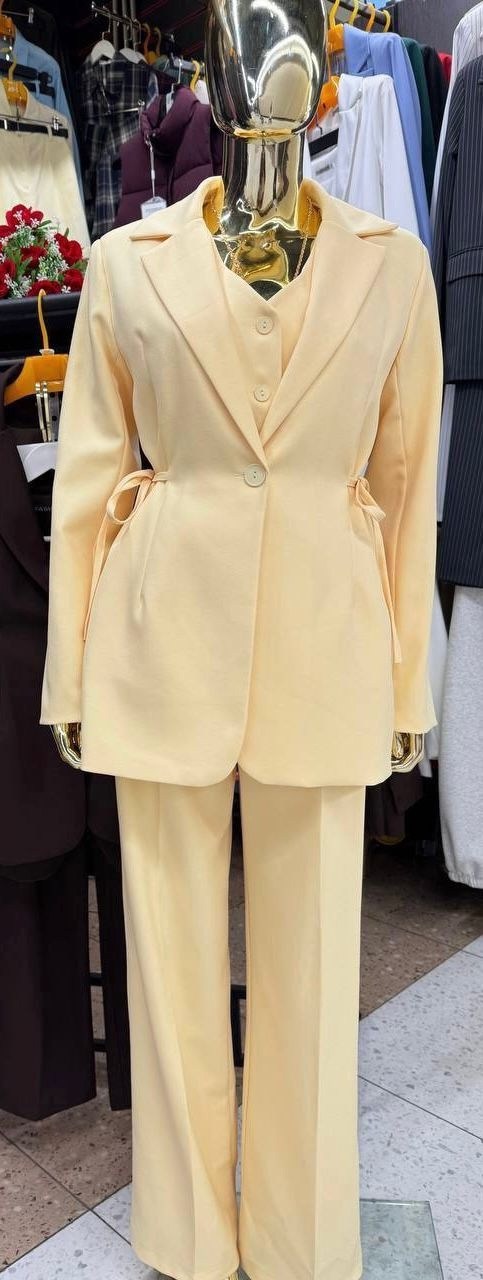 женский брючный костюм,костюмы для женщин,женские костюмы,элегантный брючный костюм,костюмы классические