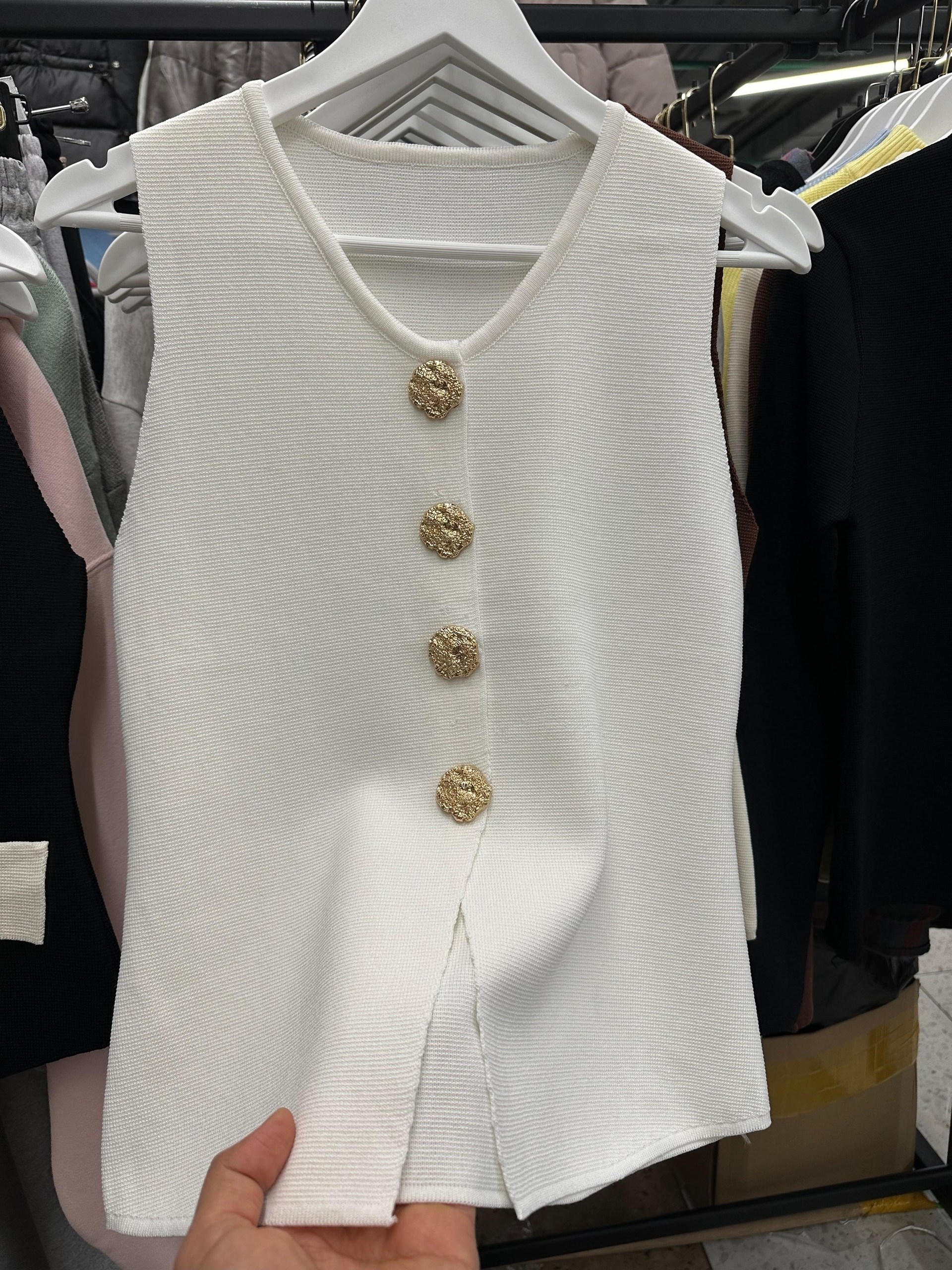 трикотажный жилет,женские жилеты,жилет женский трикотажный,женская жилетка,жилет