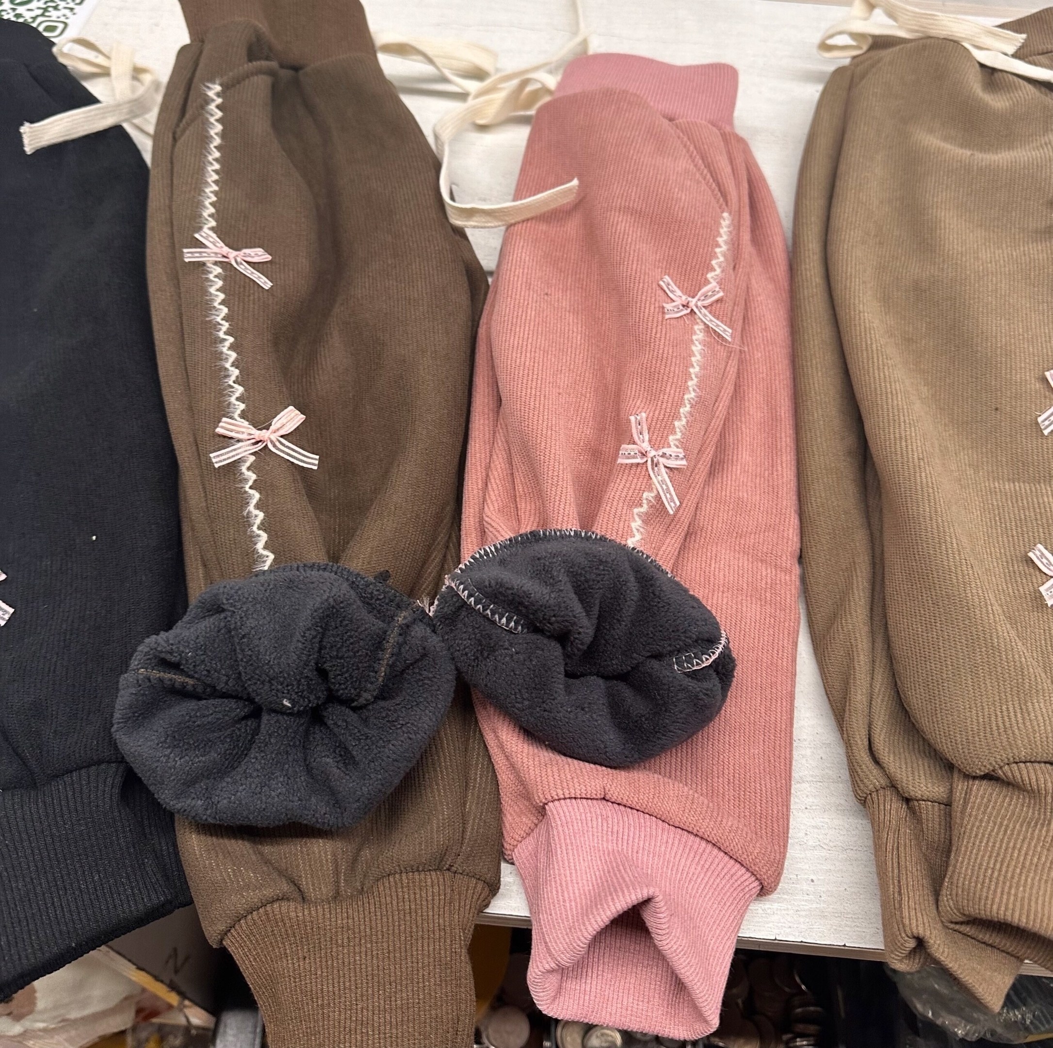 брюки для детей,брюки для девочек,футболки для девочки,одежда для девочки,брюки для мальчика