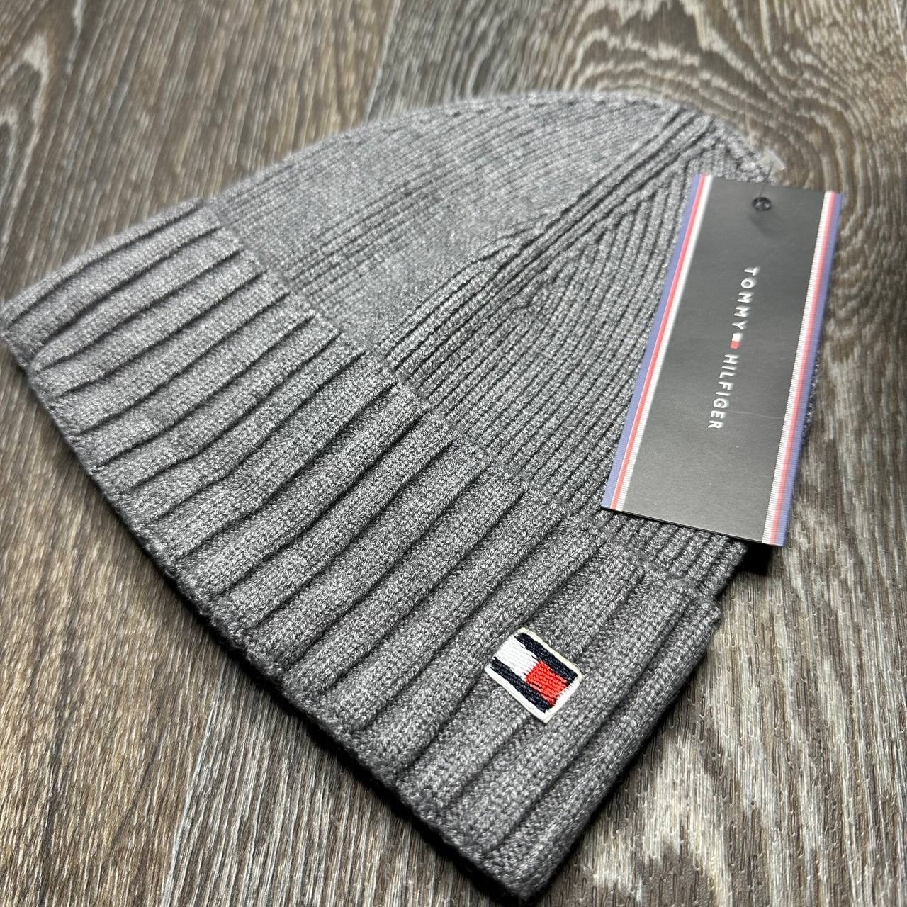 шапка tommy hilfiger,шапка tommy hilfiger шапка,шапка tommy,шапка томми хилфигер синяя трикотажная,мужские шапки tommy hilfiger