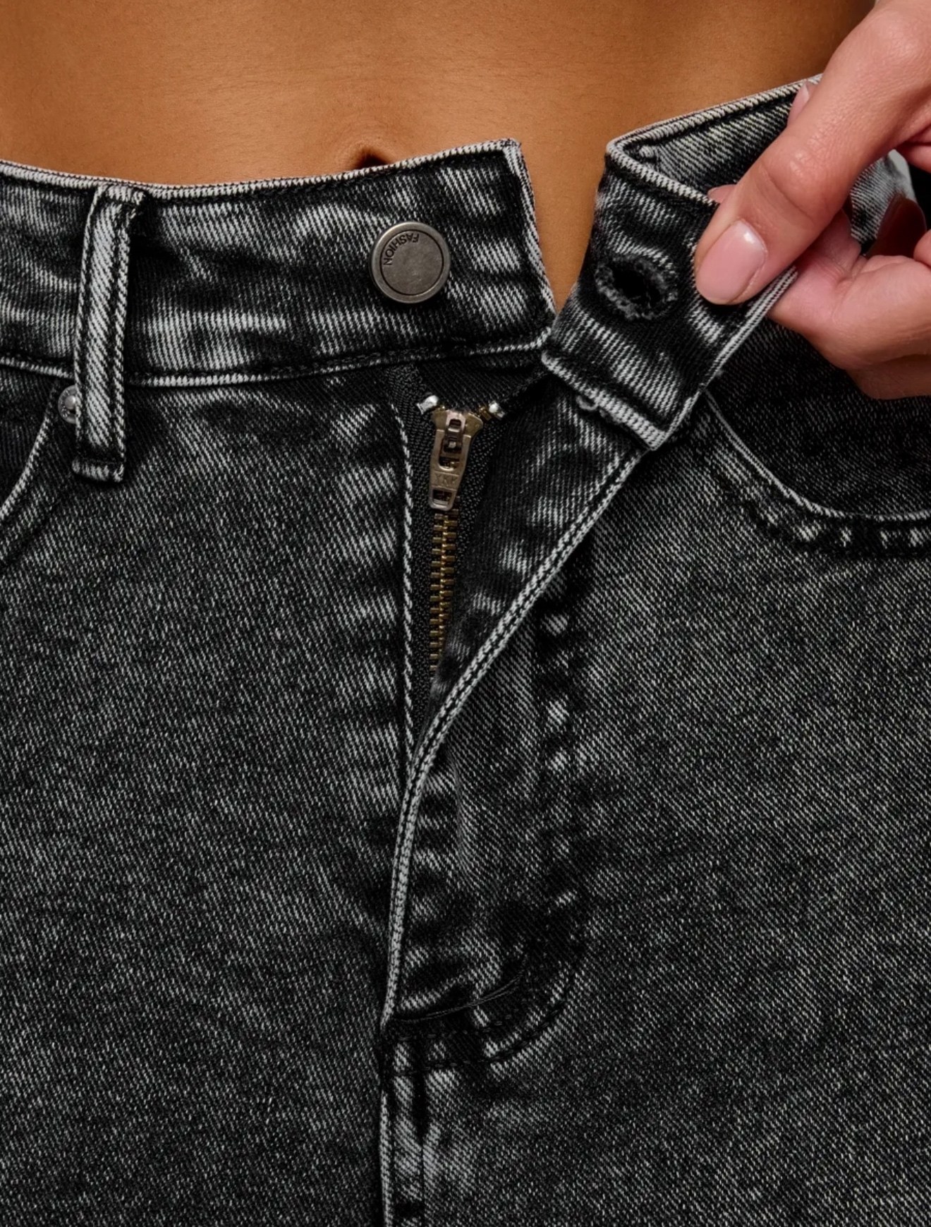 женские джинсы,широкие джинсы,джинсы женские широкие,модные джинсы,джинсы стильные