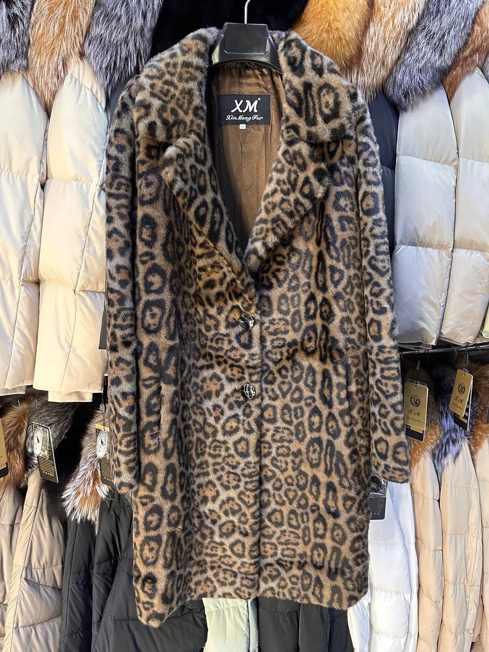 меховое пальто,шуба из искусственного меха,пальто из искусственного меха,стильное пальто,искусственная шуба